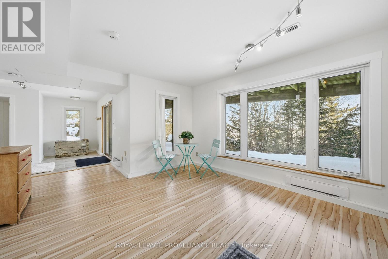 527 Flying Club Road, Quinte West (Sidney Ward), Ontario  K0K 3E0 - Photo 37 - X12782442