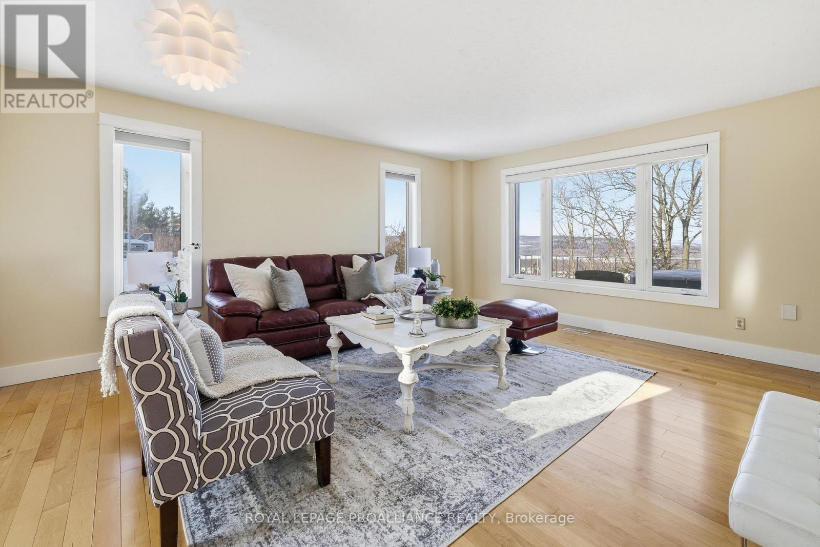 527 Flying Club Road, Quinte West (Sidney Ward), Ontario  K0K 3E0 - Photo 6 - X12782442