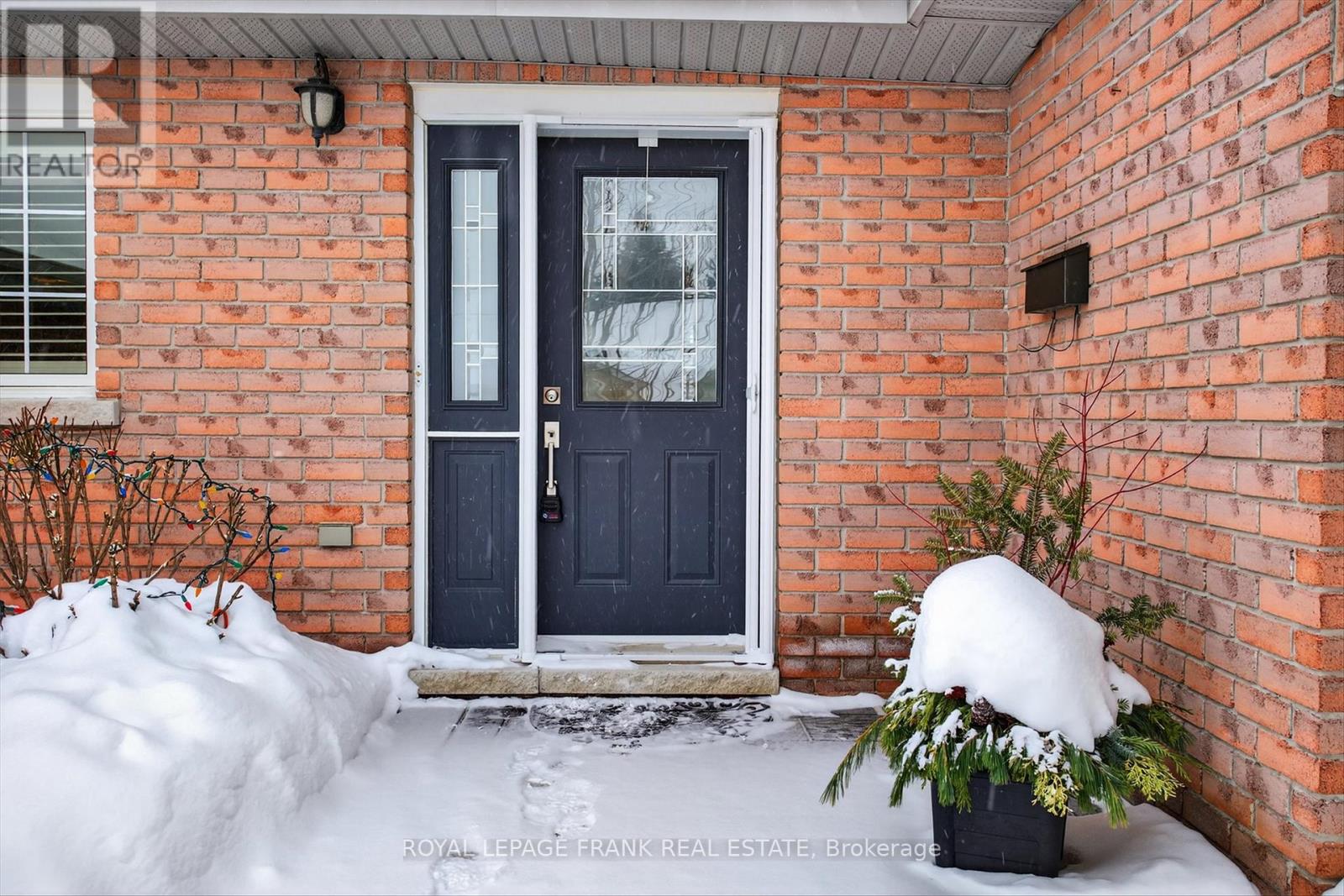 210 - 1742 Ravenwood Drive, Peterborough (Monaghan Ward 2), Ontario  K9K 2R5 - Photo 2 - X12782450