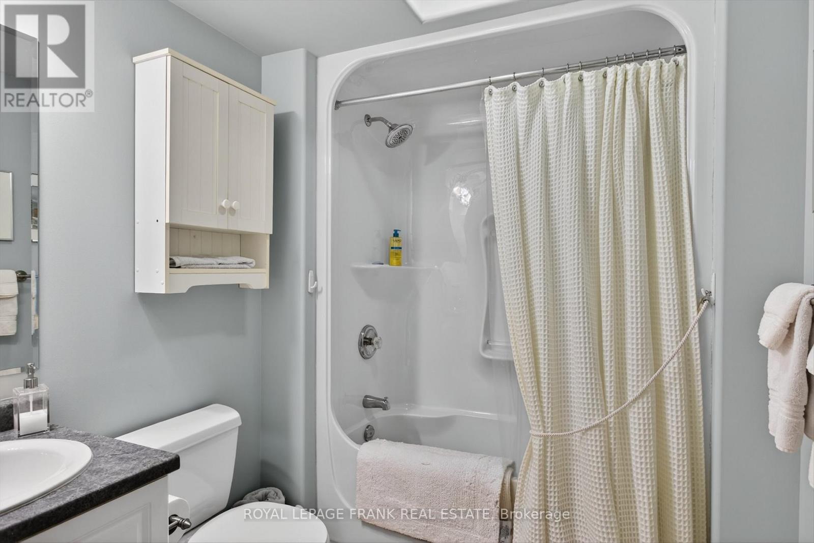 210 - 1742 Ravenwood Drive, Peterborough (Monaghan Ward 2), Ontario  K9K 2R5 - Photo 27 - X12782450