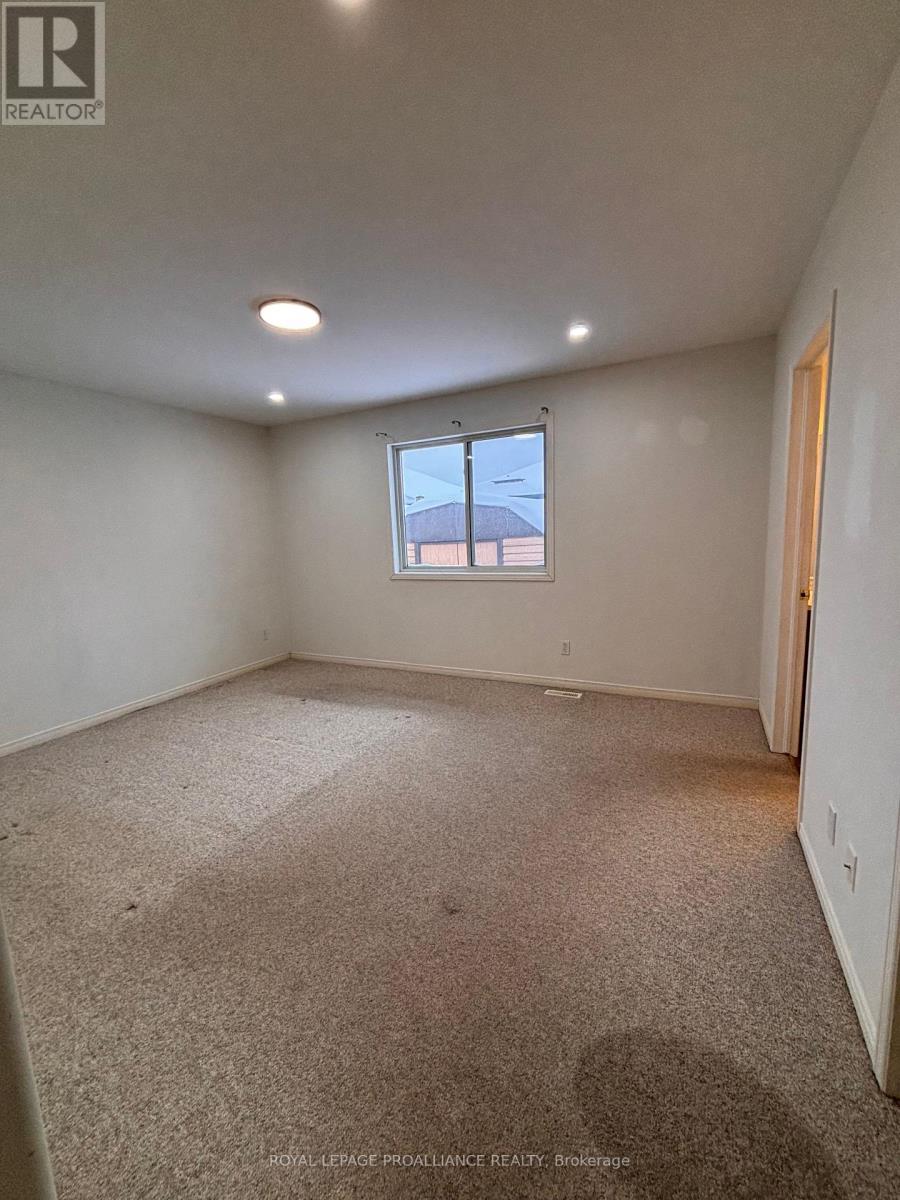 78 Hickory Grove, Belleville (Belleville Ward), Ontario  K8N 5Y6 - Photo 10 - X12782564