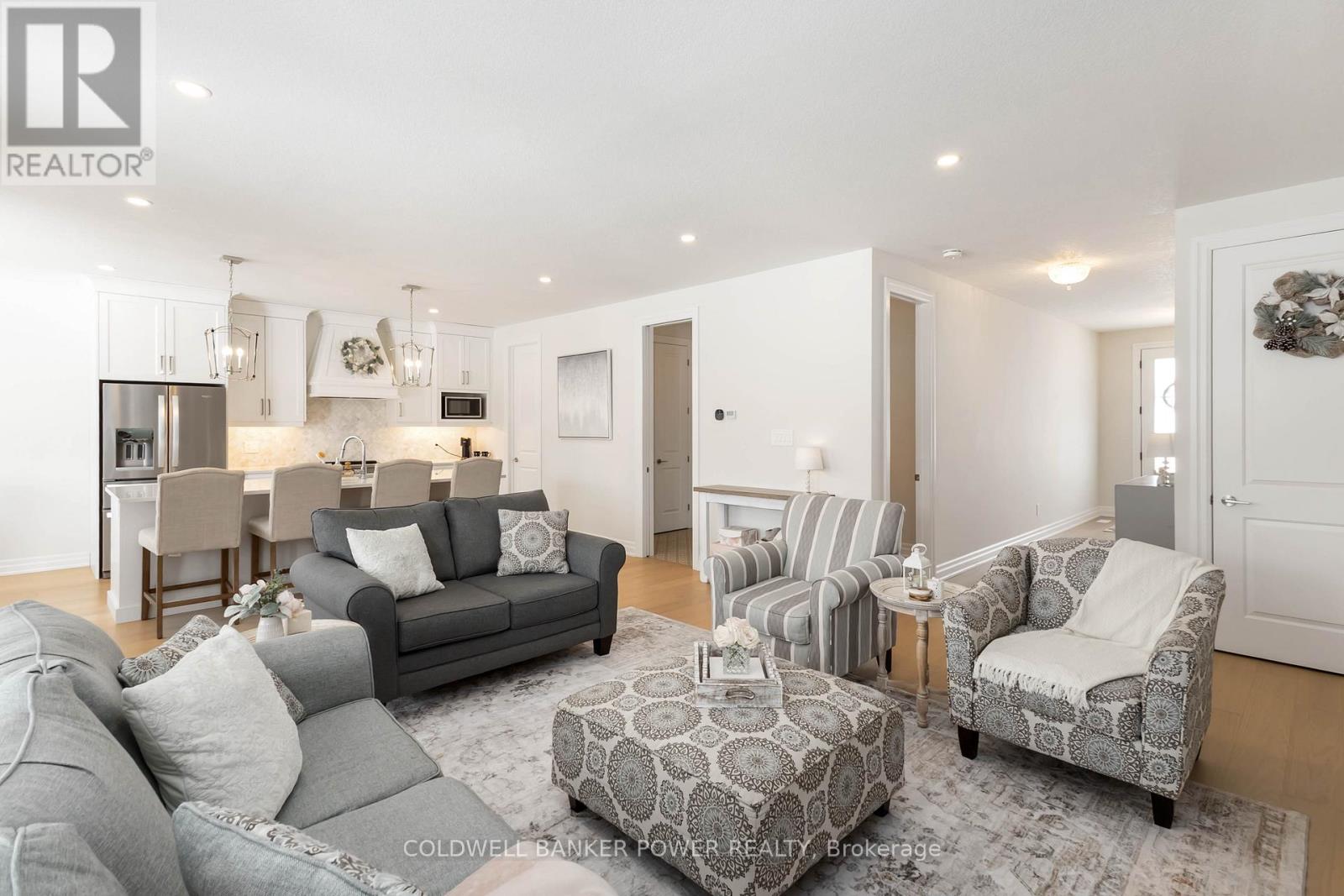 1588 Medway Park Drive, London North, Ontario  N6G 3W1 - Photo 11 - X12782438