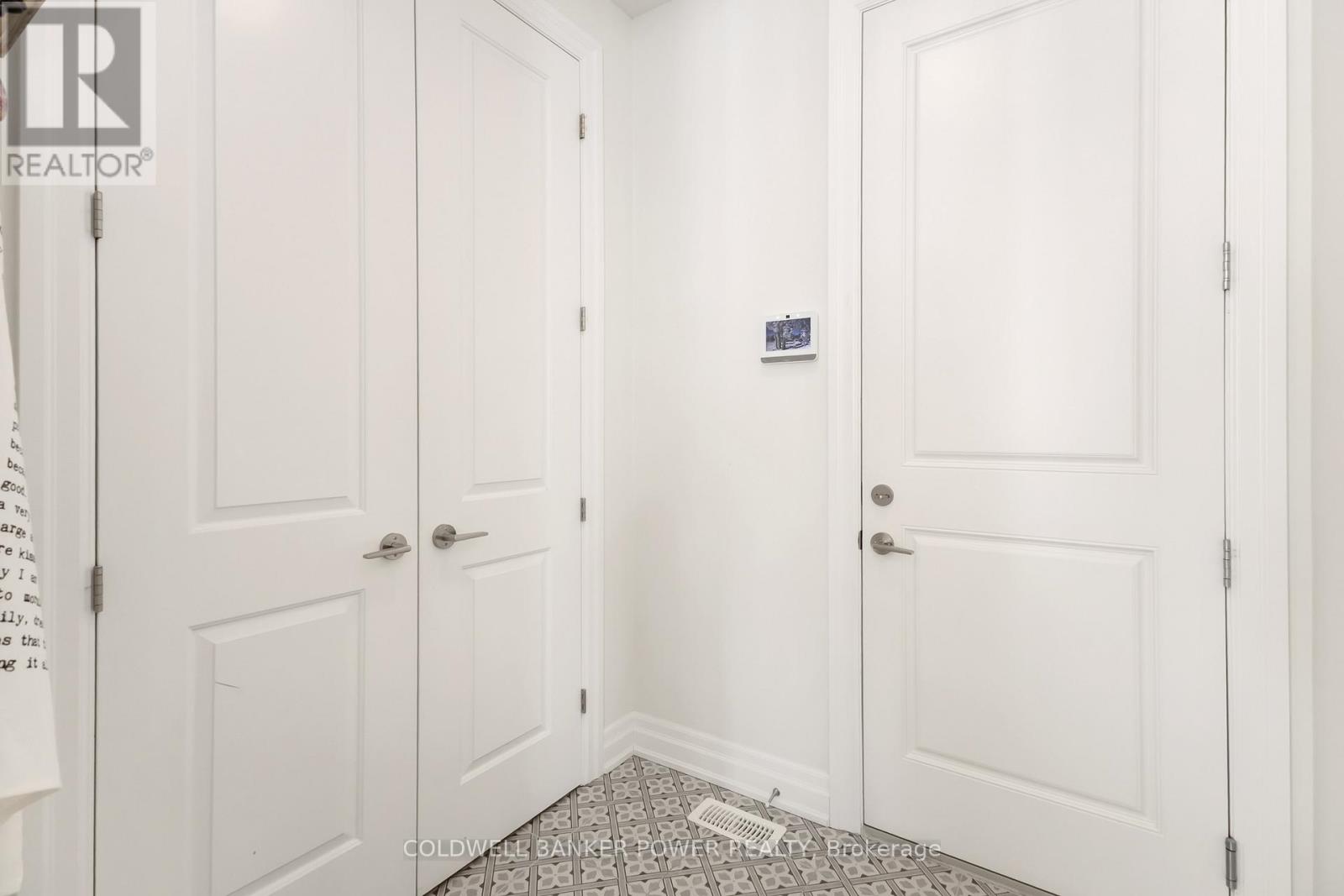 1588 Medway Park Drive, London North, Ontario  N6G 3W1 - Photo 22 - X12782438