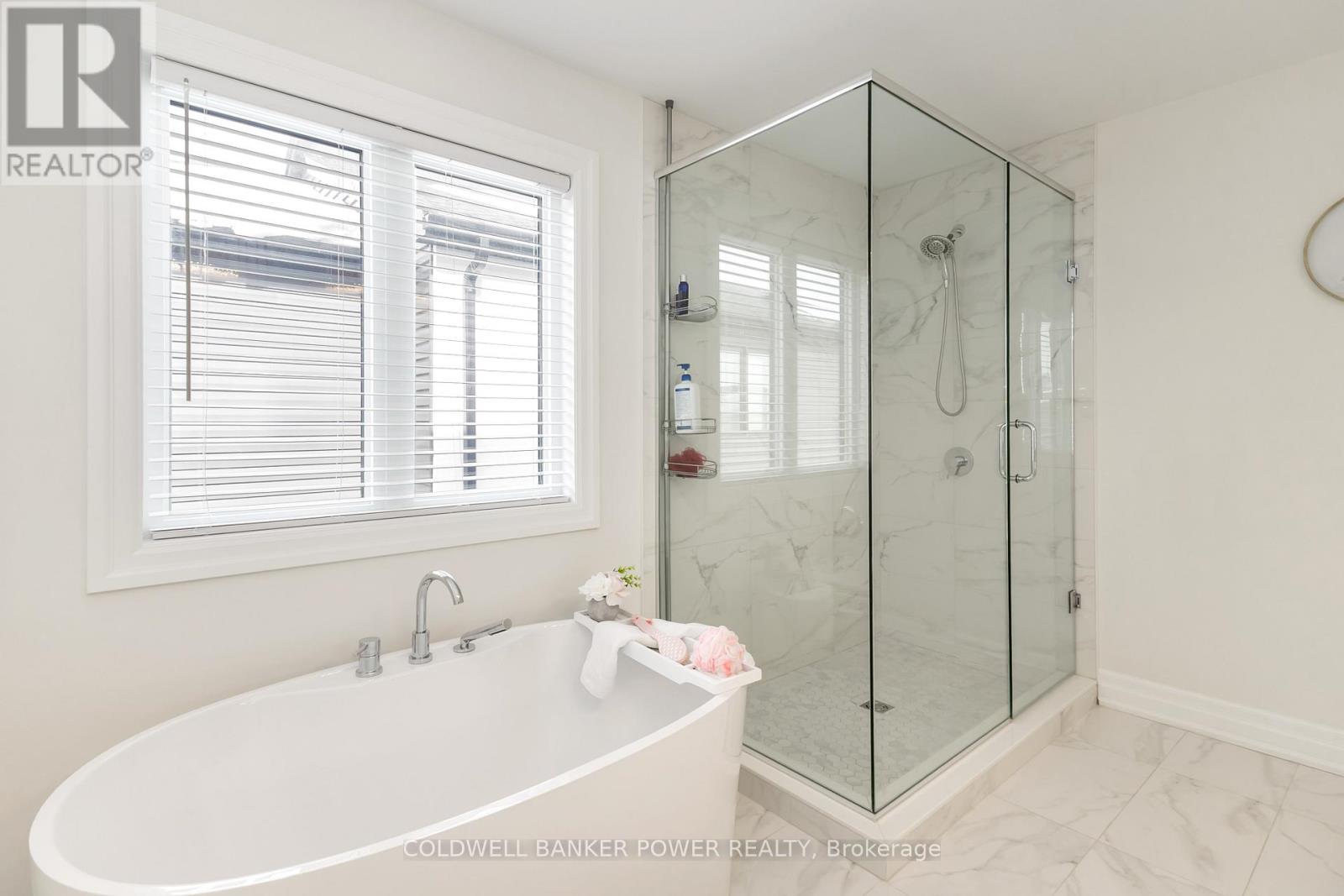 1588 Medway Park Drive, London North, Ontario  N6G 3W1 - Photo 31 - X12782438