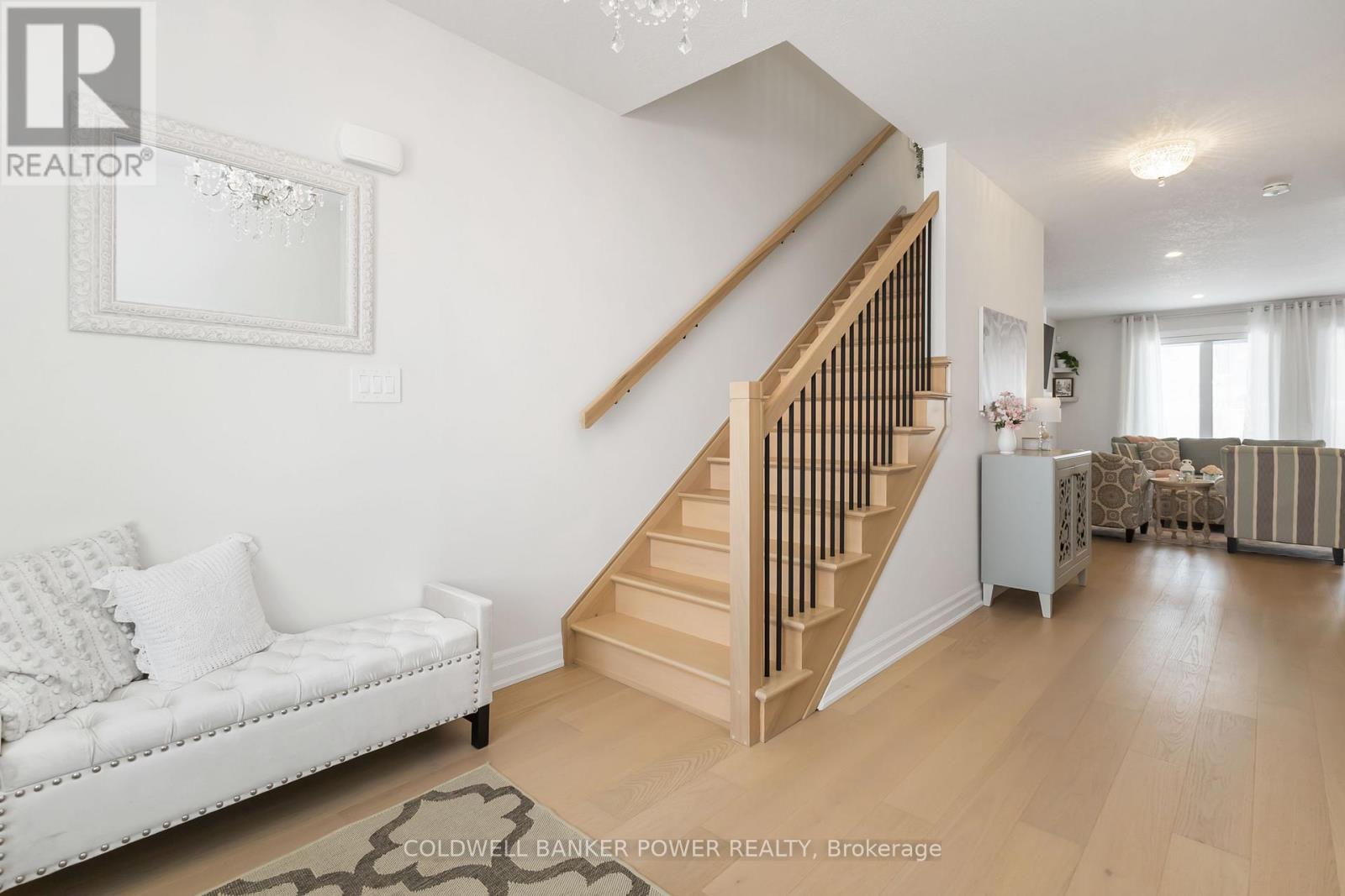 1588 Medway Park Drive, London North, Ontario  N6G 3W1 - Photo 7 - X12782438