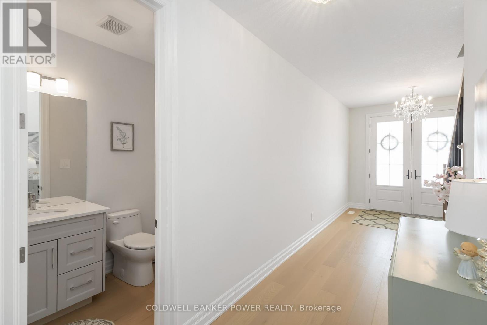 1588 Medway Park Drive, London North, Ontario  N6G 3W1 - Photo 8 - X12782438