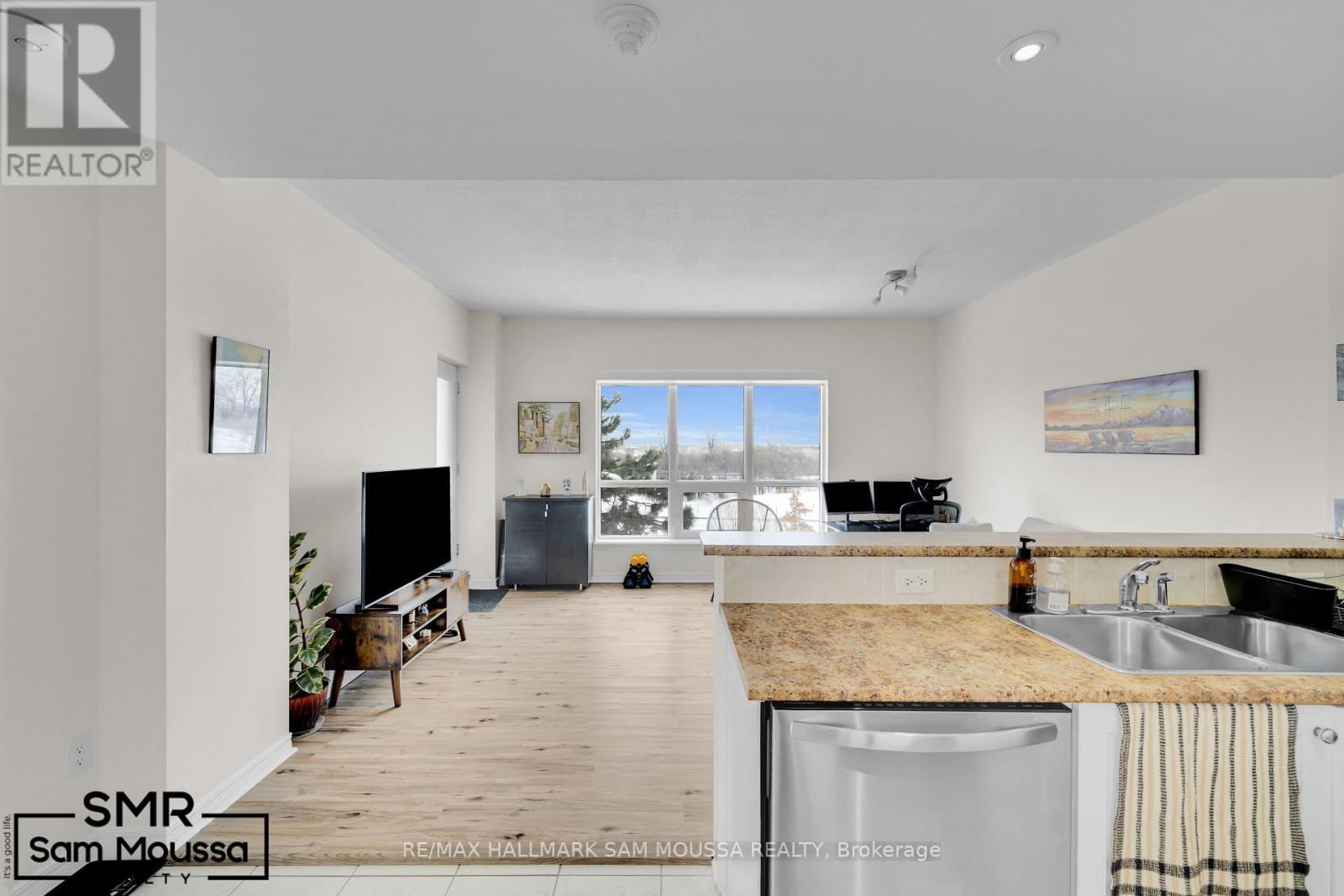 112 - 955 Beauparc Private, Ottawa, Ontario  K1J 0A2 - Photo 8 - X12782436