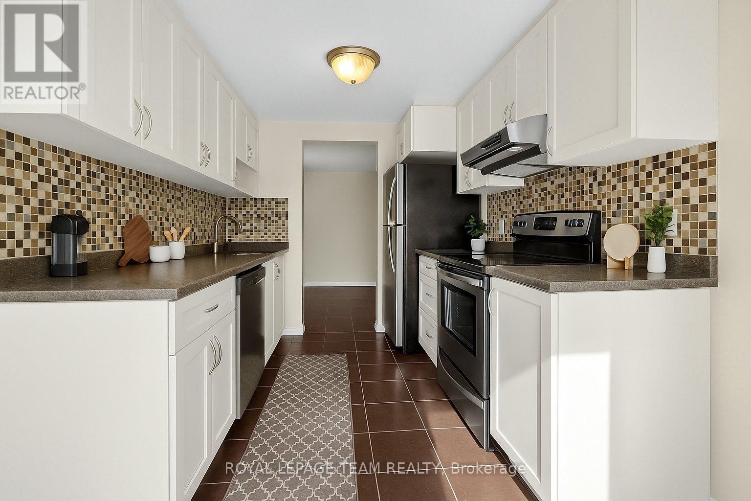 245 Garrity Crescent, Ottawa, Ontario  K2J 3T7 - Photo 7 - X12782464