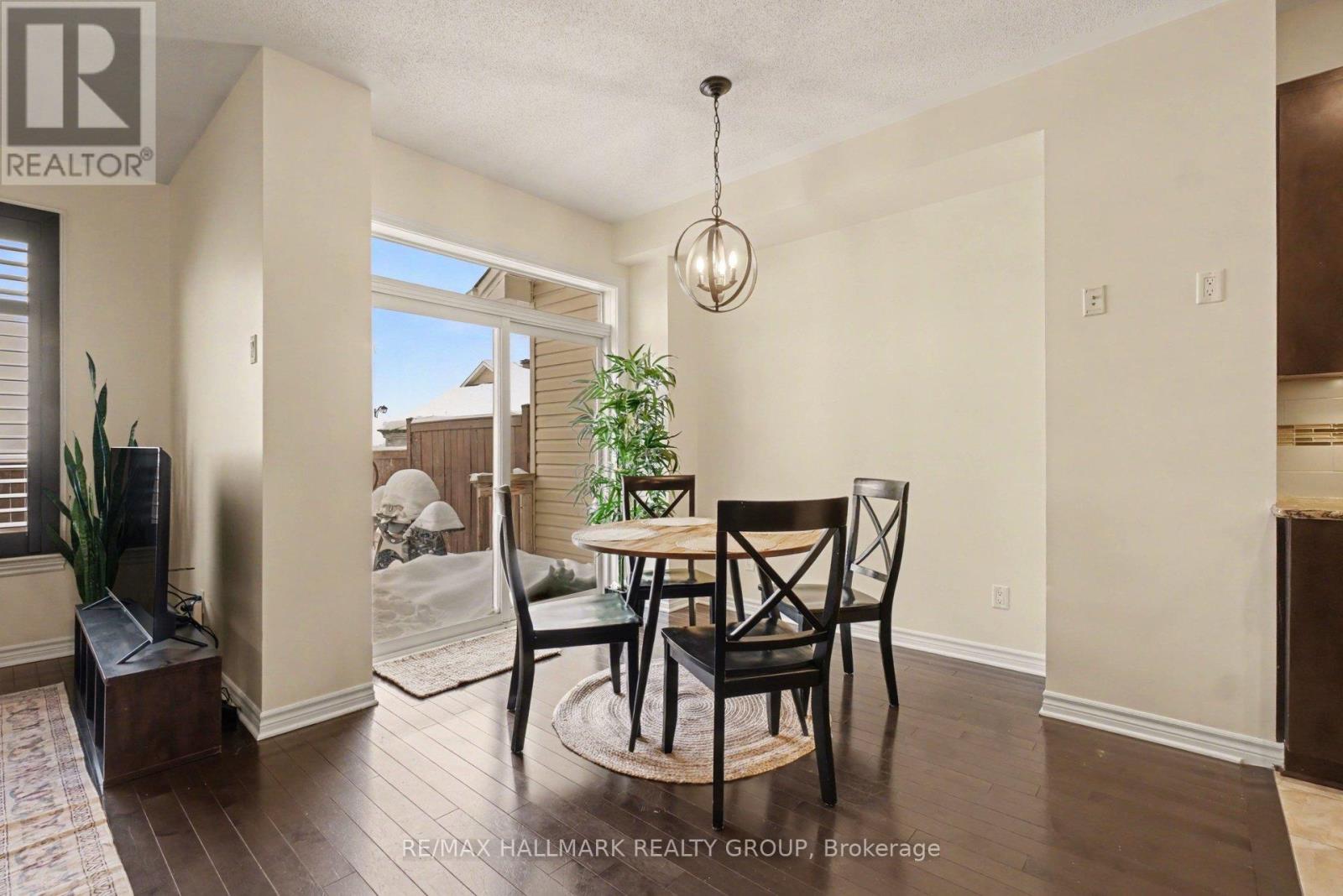 122 Minoterie Ridge, Ottawa, Ontario  K4A 0Y5 - Photo 11 - X12782494