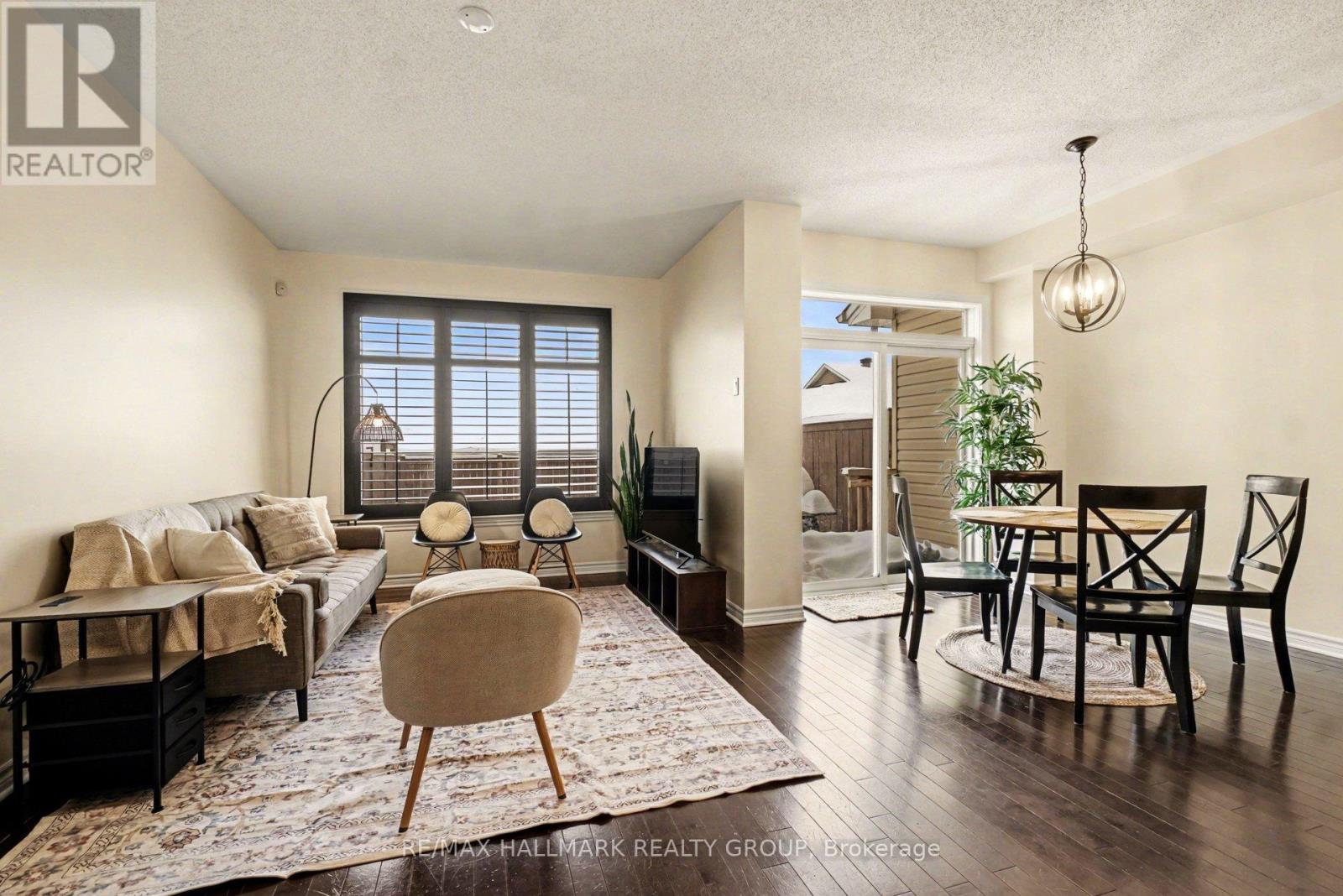 122 Minoterie Ridge, Ottawa, Ontario  K4A 0Y5 - Photo 2 - X12782494