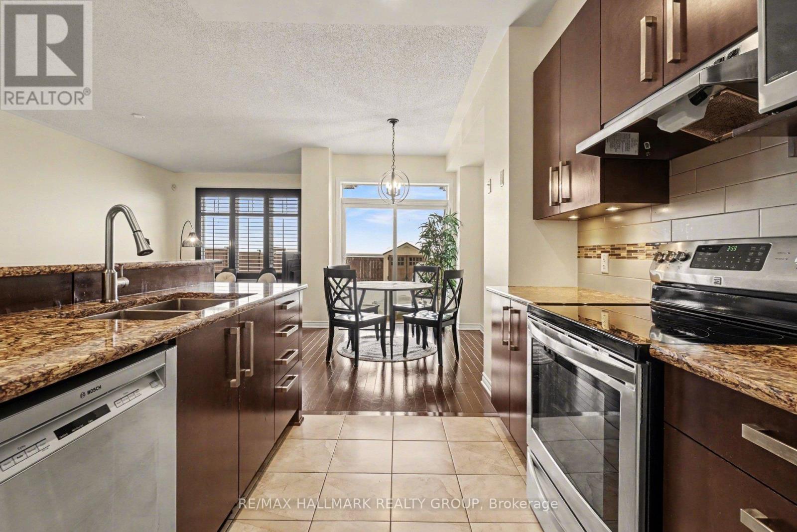 122 Minoterie Ridge, Ottawa, Ontario  K4A 0Y5 - Photo 7 - X12782494