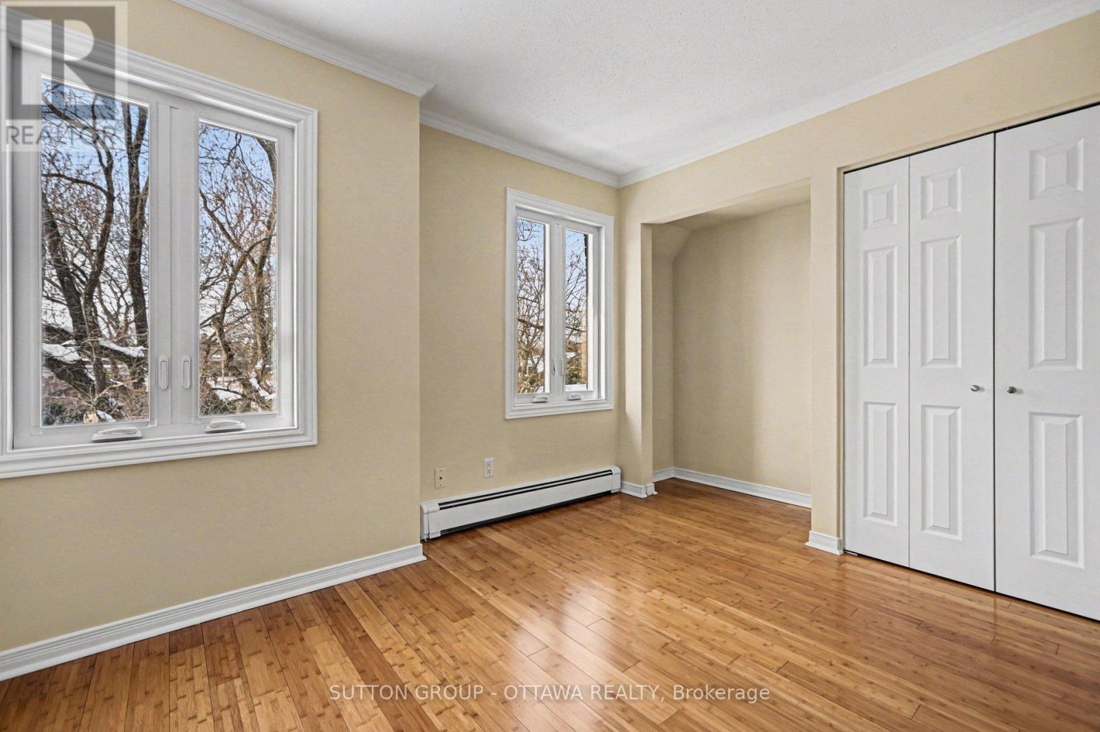 207 Mart Circle, Ottawa, Ontario  K1K 4K2 - Photo 16 - X12782652