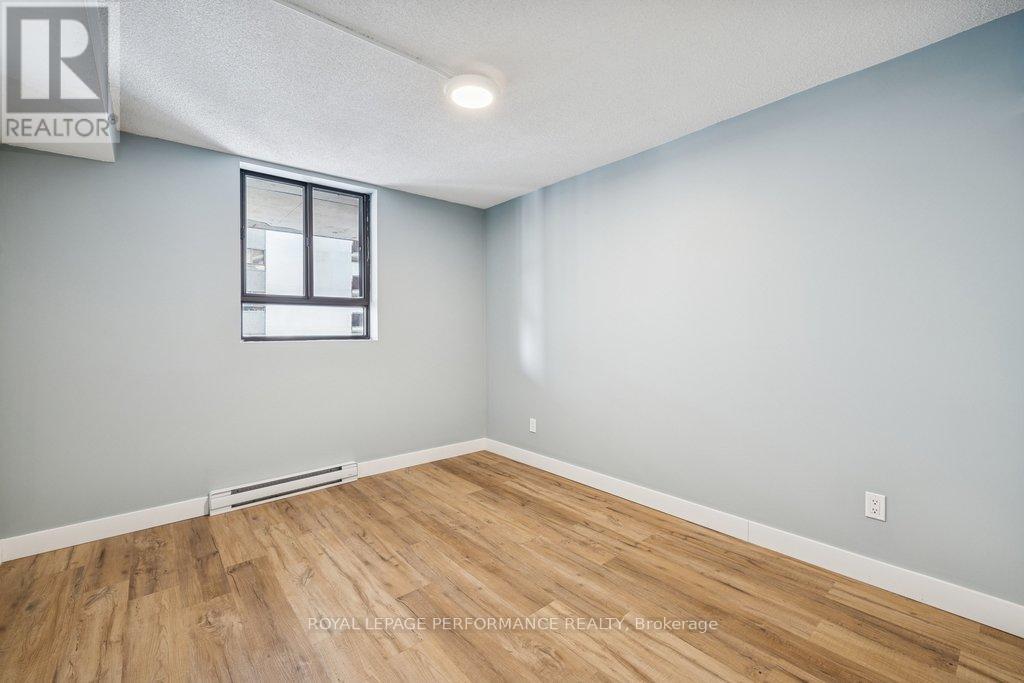 1604 - 475 Laurier Avenue W, Ottawa, Ontario  K1R 7X1 - Photo 21 - X12782696