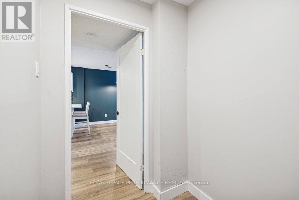 1604 - 475 Laurier Avenue W, Ottawa, Ontario  K1R 7X1 - Photo 25 - X12782696