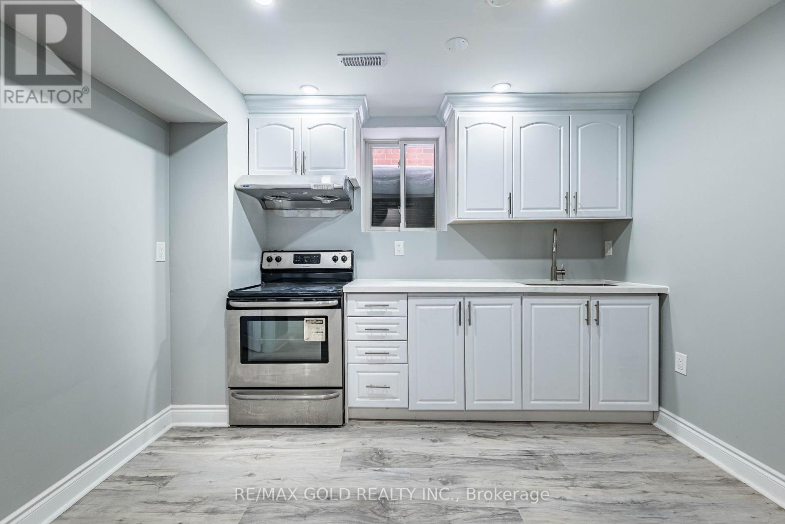 (Bsmt) - 84 Crown Victoria Drive, Brampton, Ontario  L7A 3X1 - Photo 5 - W12650588