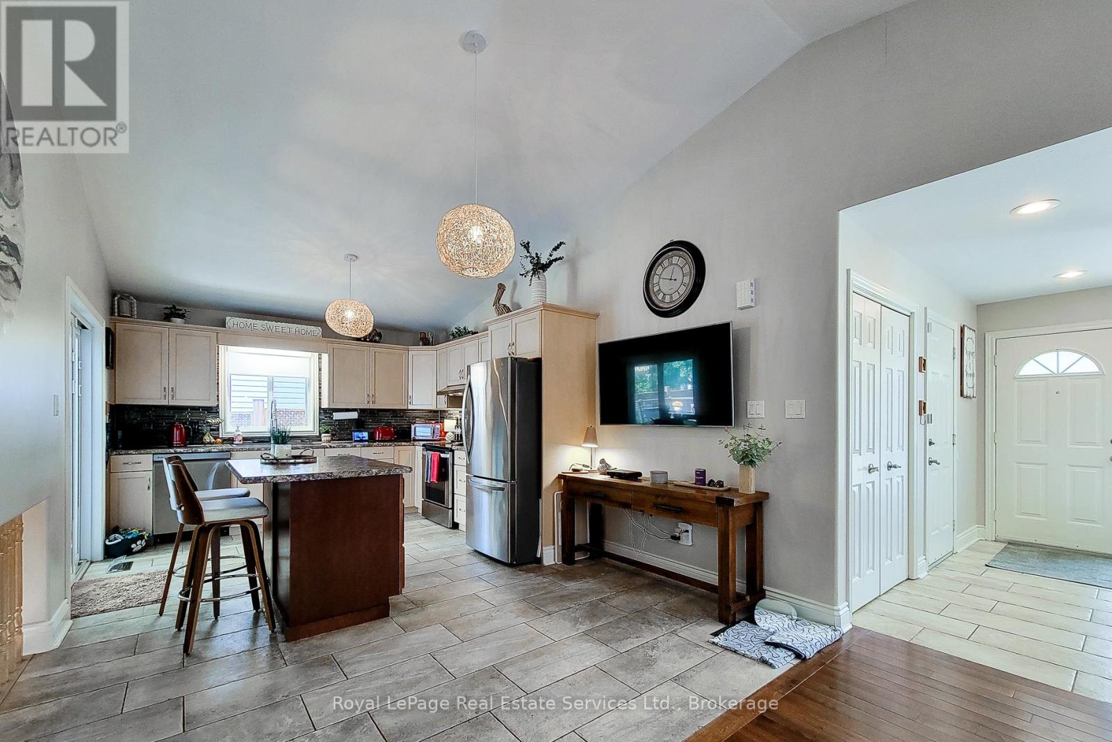 8111 Woodsview Crescent, Niagara Falls, Ontario  L2H 3G3 - Photo 10 - X12782556