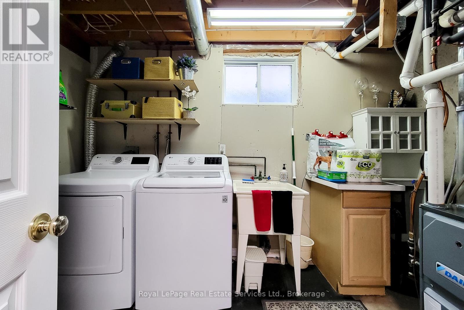 8111 Woodsview Crescent, Niagara Falls, Ontario  L2H 3G3 - Photo 40 - X12782556