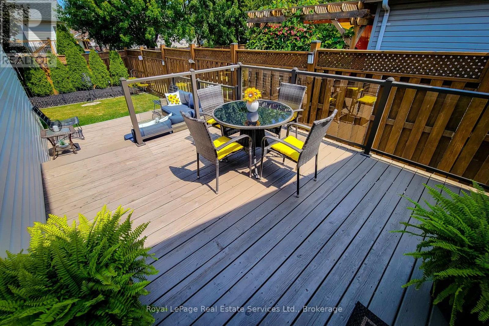 8111 Woodsview Crescent, Niagara Falls, Ontario  L2H 3G3 - Photo 47 - X12782556