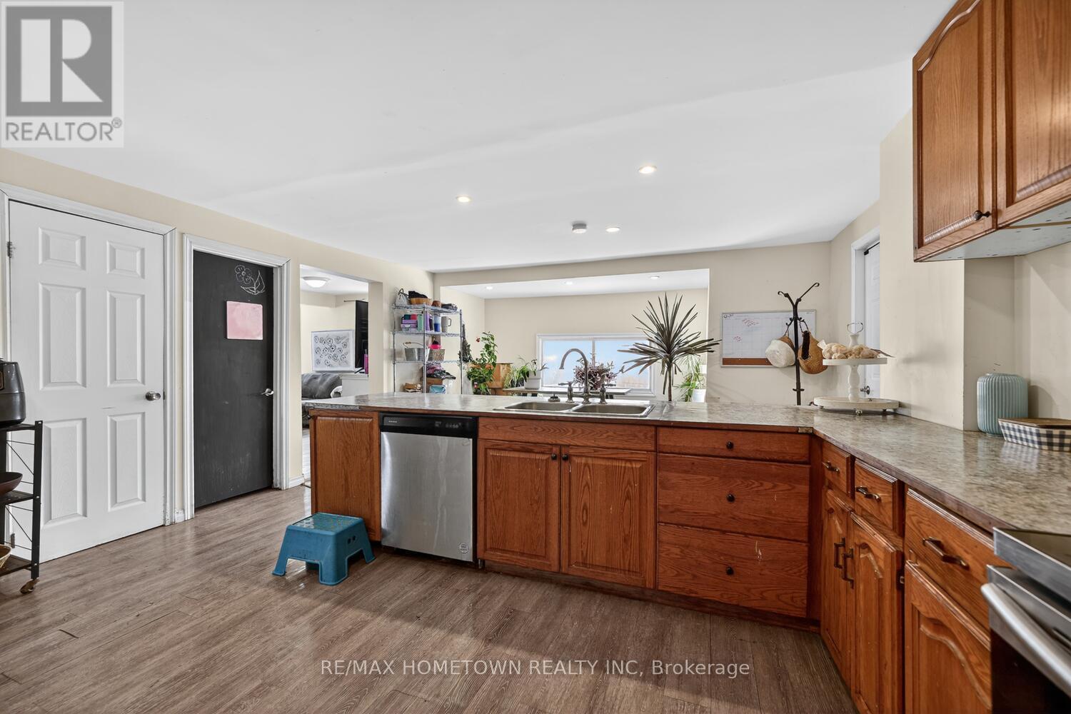 24 William Street, Edwardsburgh/cardinal, Ontario  K0E 1E0 - Photo 13 - X12782514