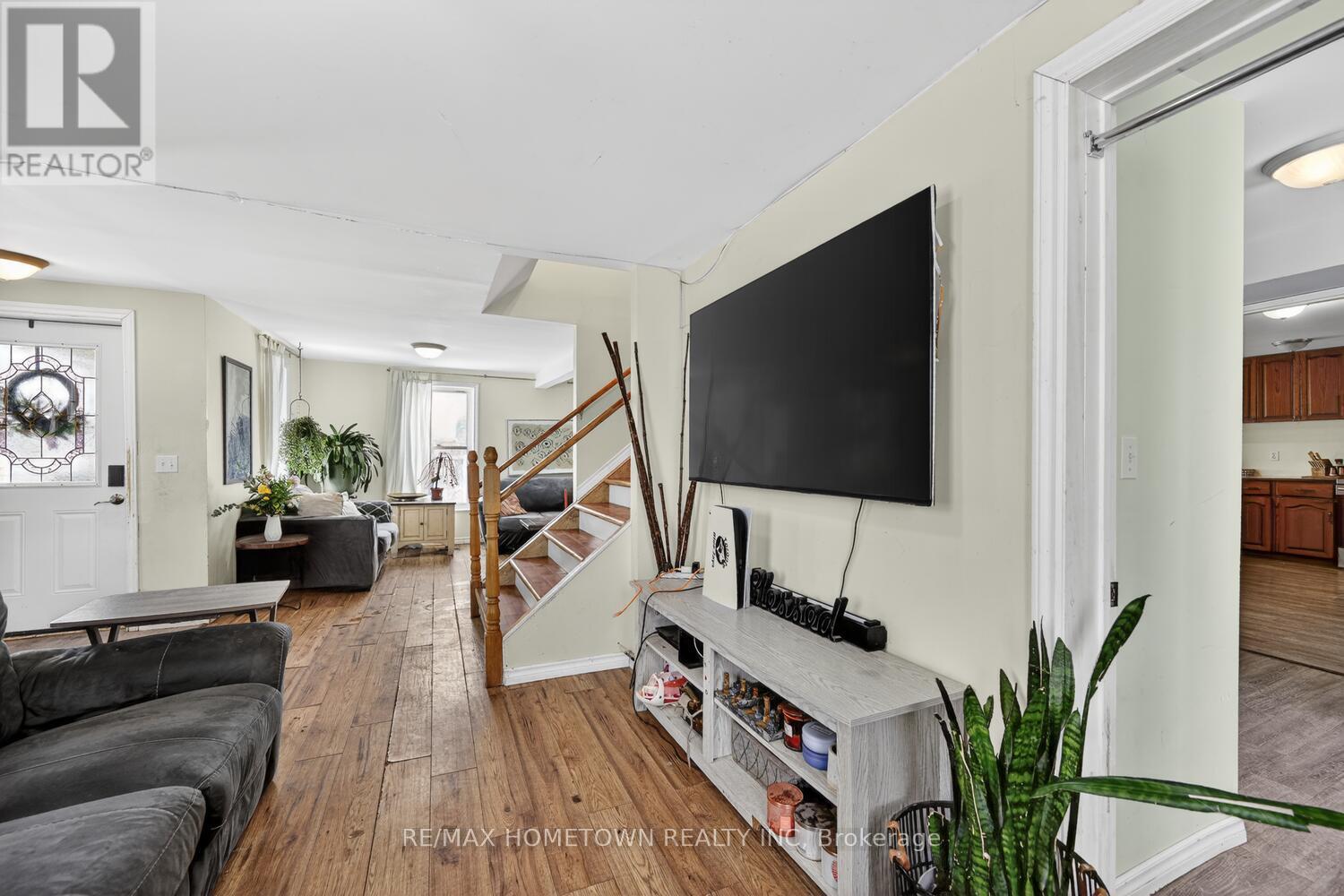 24 William Street, Edwardsburgh/cardinal, Ontario  K0E 1E0 - Photo 9 - X12782514