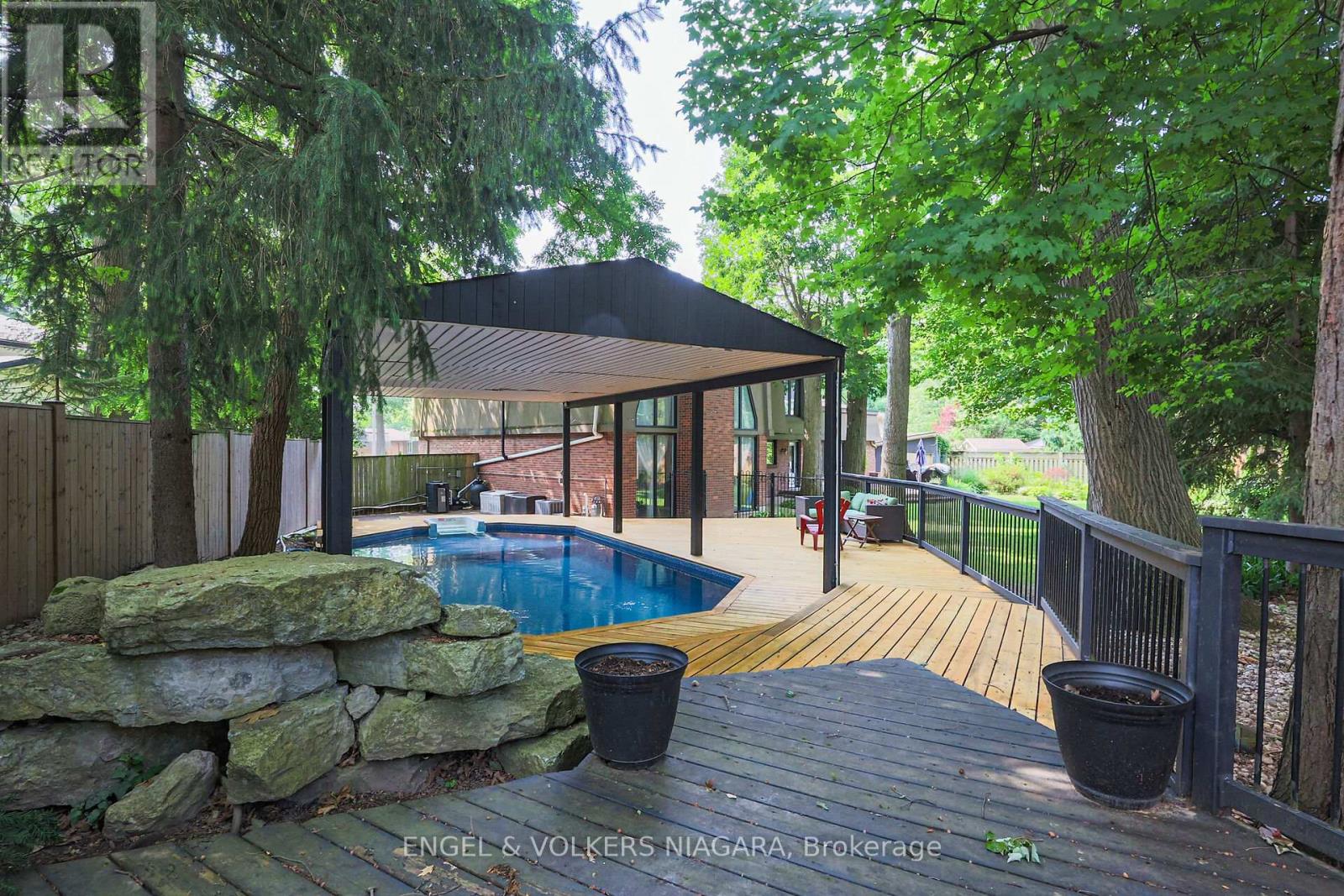 2459 Noella Crescent, Niagara Falls (Casey), Ontario  L2J 3H7 - Photo 10 - X12782574