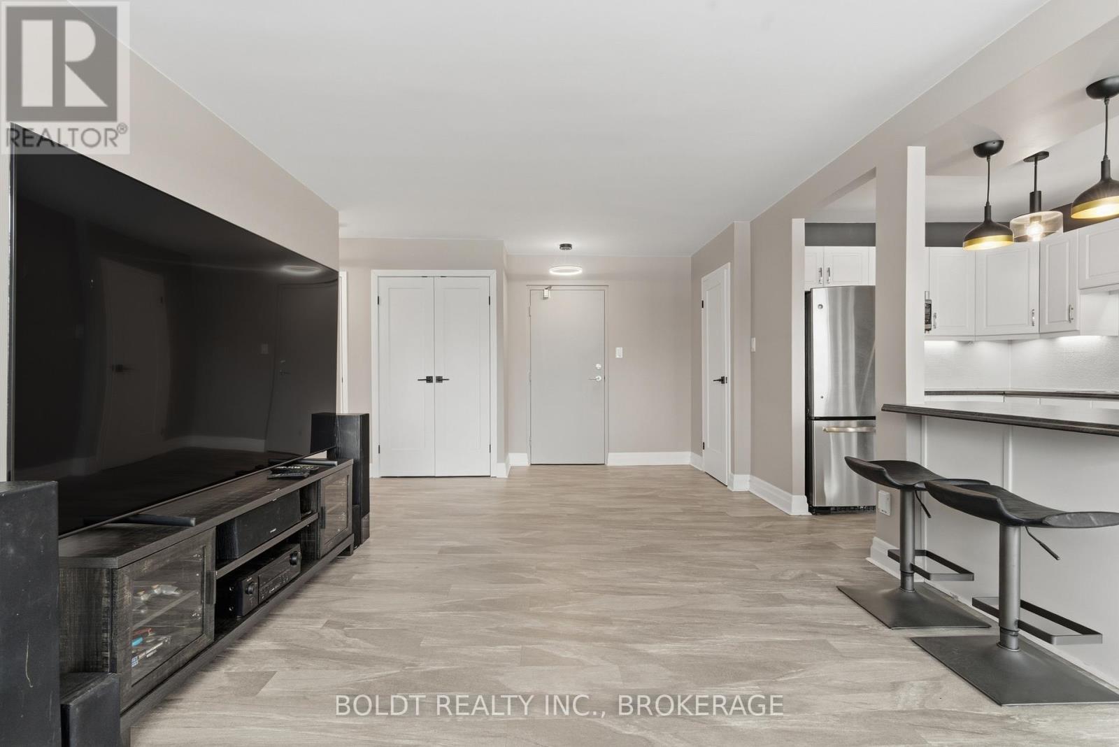 409 - 365 Geneva Street, St. Catharines, Ontario  L2N 5S7 - Photo 13 - X12782618