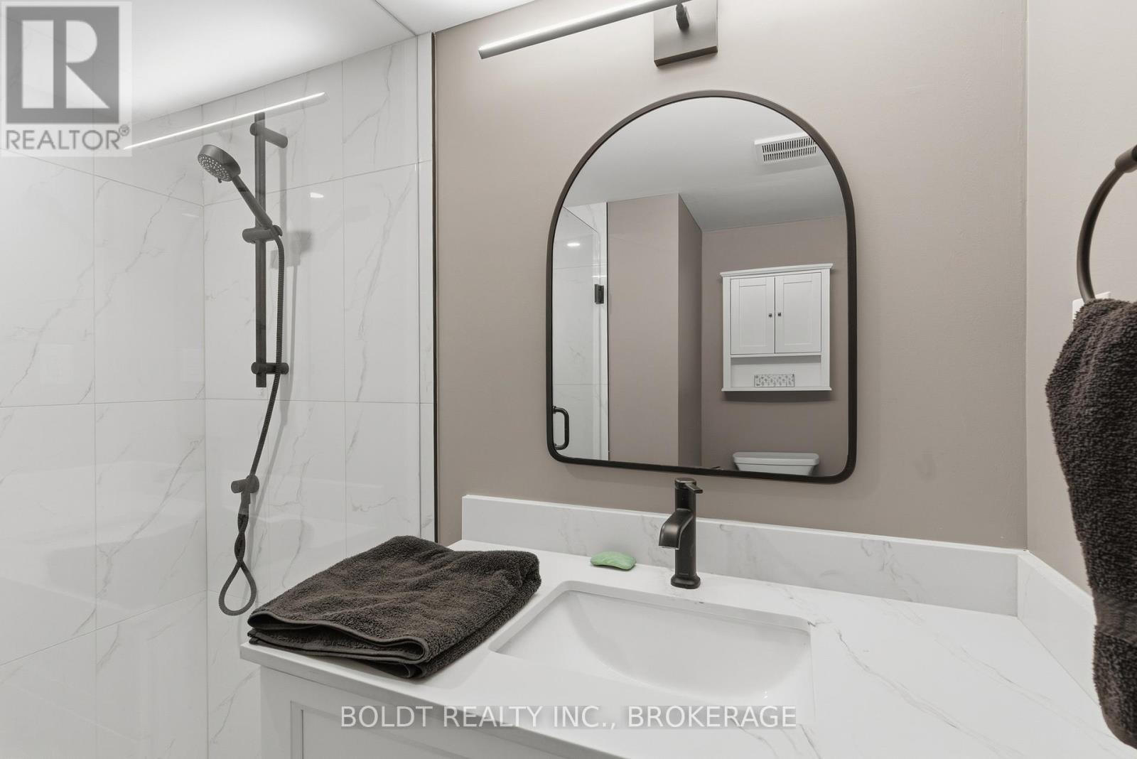 409 - 365 Geneva Street, St. Catharines, Ontario  L2N 5S7 - Photo 25 - X12782618