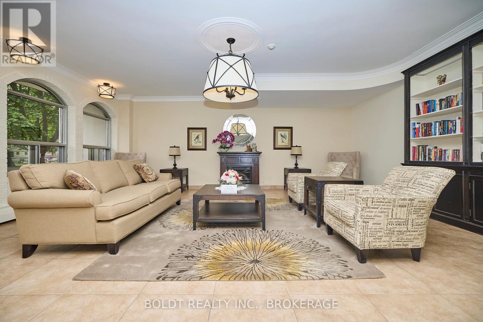 409 - 365 Geneva Street, St. Catharines, Ontario  L2N 5S7 - Photo 6 - X12782618