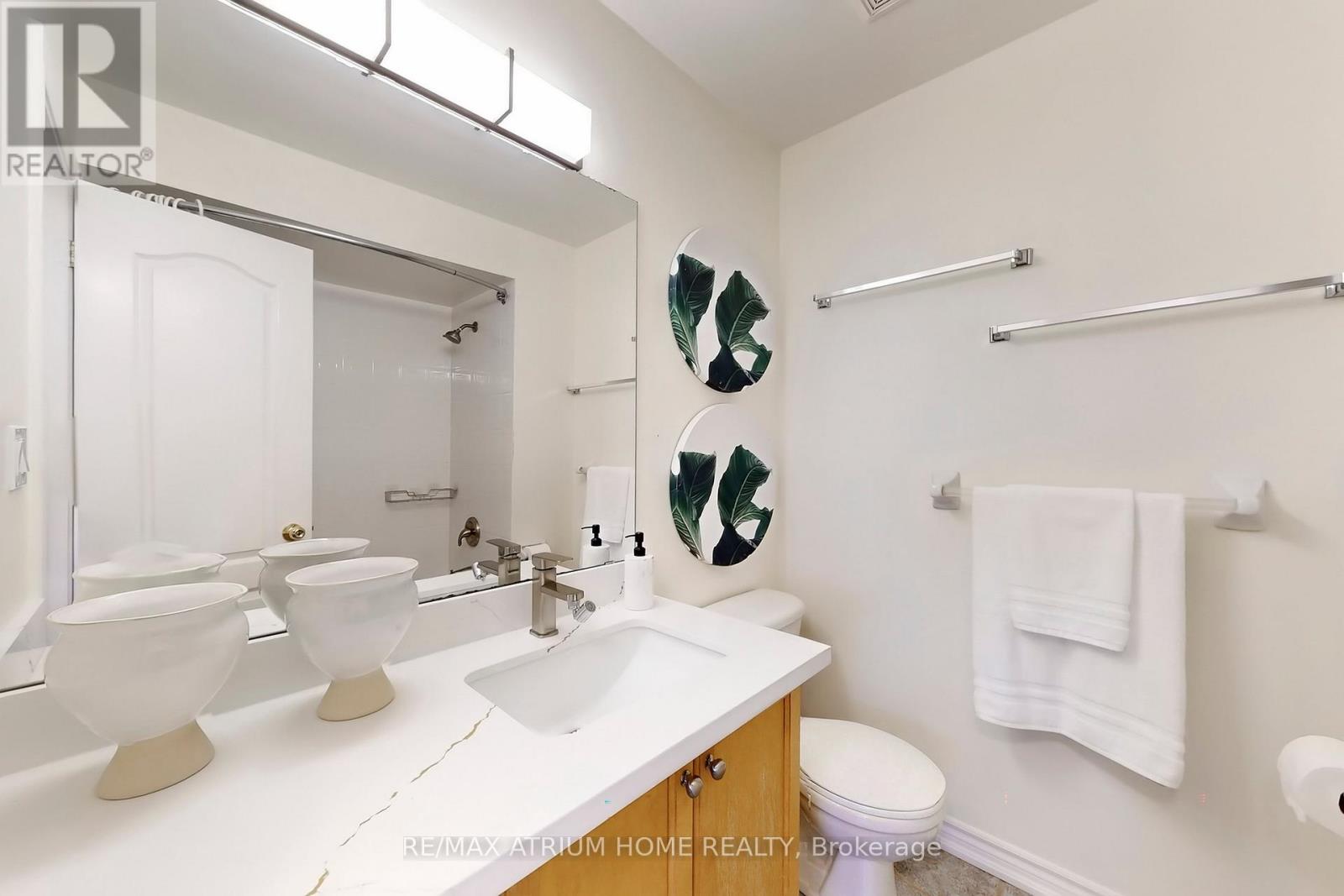 24 Castle Green Drive, Whitby, Ontario  L1R 2P9 - Photo 41 - E12782086