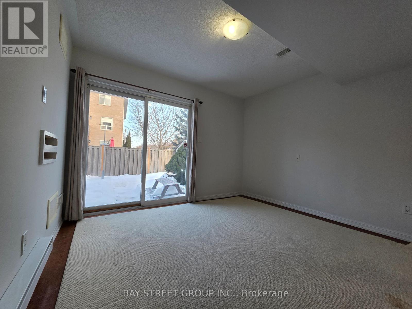 2266 Baronwood Drive, Oakville, Ontario  L6M 0G6 - Photo 23 - W12727704