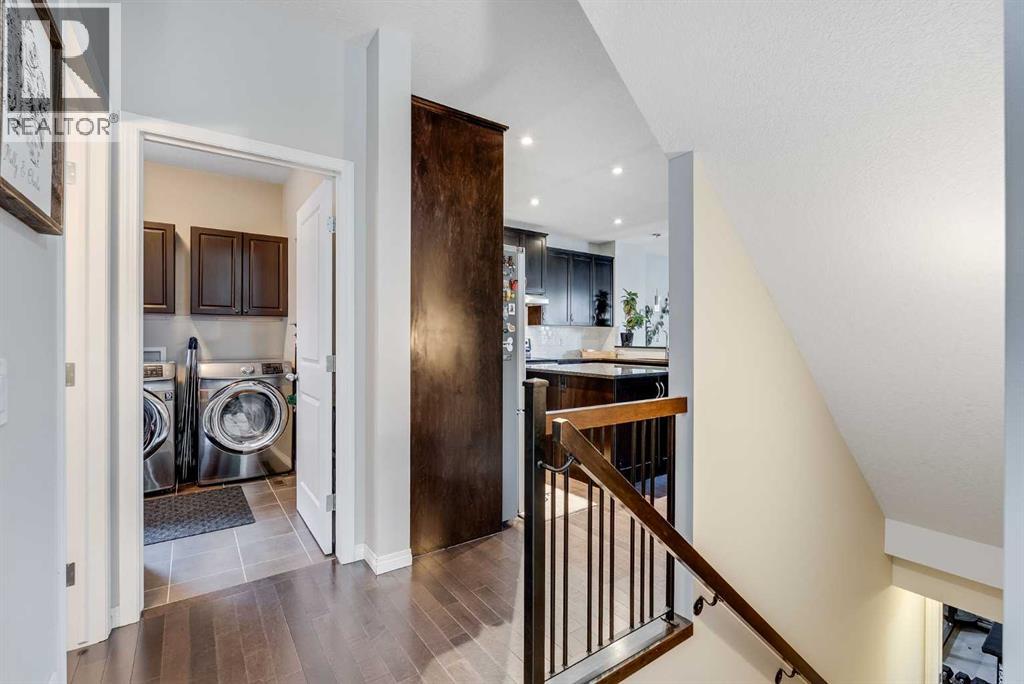 113 Copperpond Bay Se, Calgary, Alberta  T2Z 0R2 - Photo 9 - A2285393