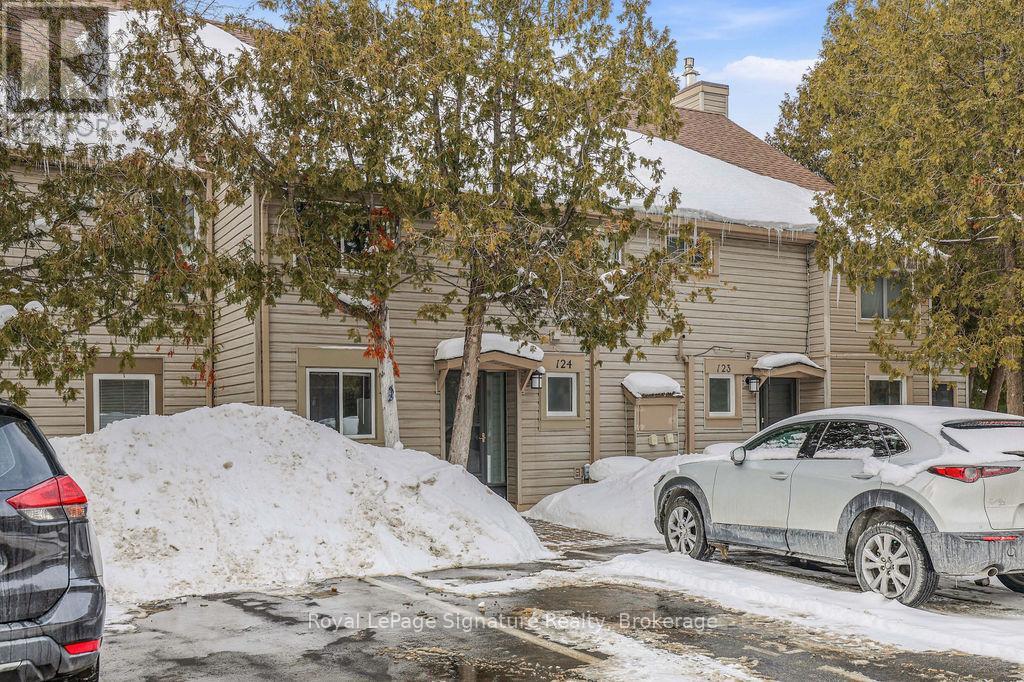 124 Escarpment Crescent, Collingwood, Ontario  L9Y 5B4 - Photo 2 - S12782552