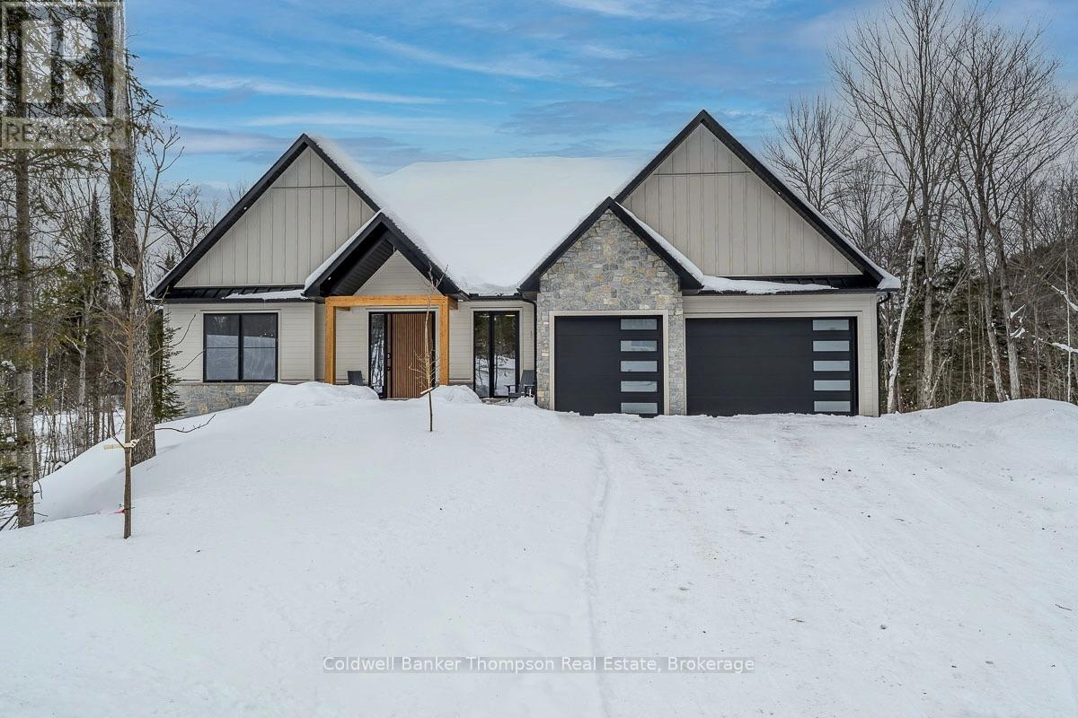 11 Glen Eagle Court, Huntsville, Ontario  P1H 1B1 - Photo 2 - X12782602