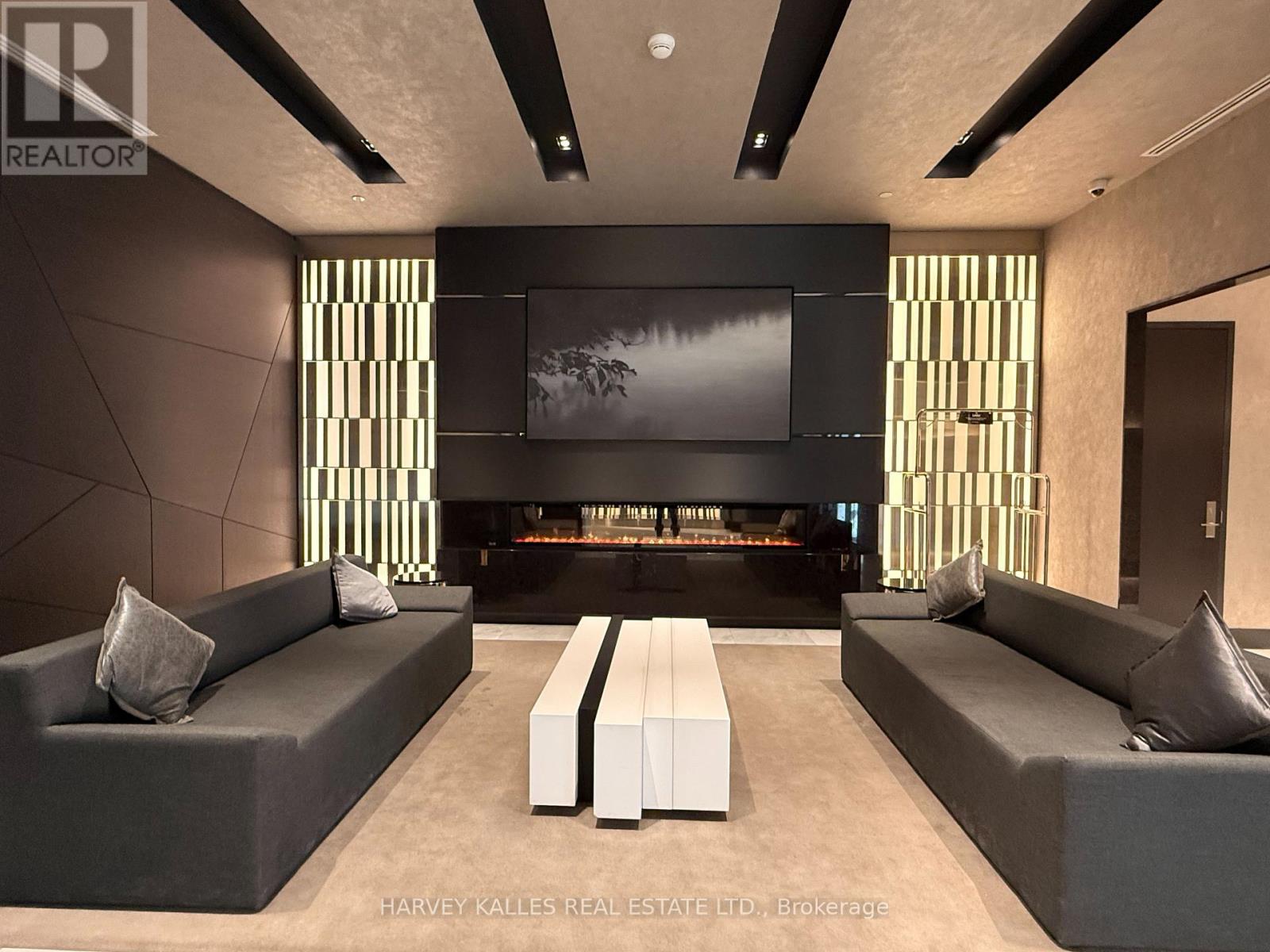 203 - 609 Avenue Road, Toronto, Ontario  M4V 0B1 - Photo 16 - C12779462