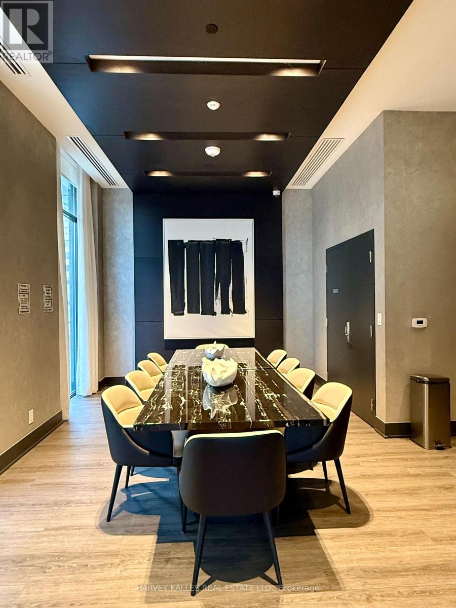 203 - 609 Avenue Road, Toronto, Ontario  M4V 0B1 - Photo 18 - C12779462