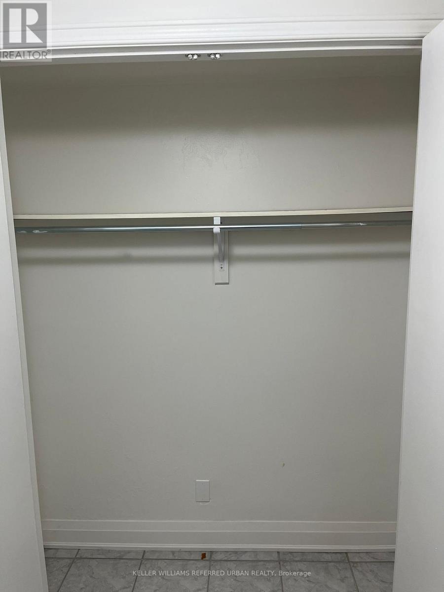 2 - 98 Frontenac Avenue, Toronto, Ontario  M5N 1Z9 - Photo 15 - C12782502