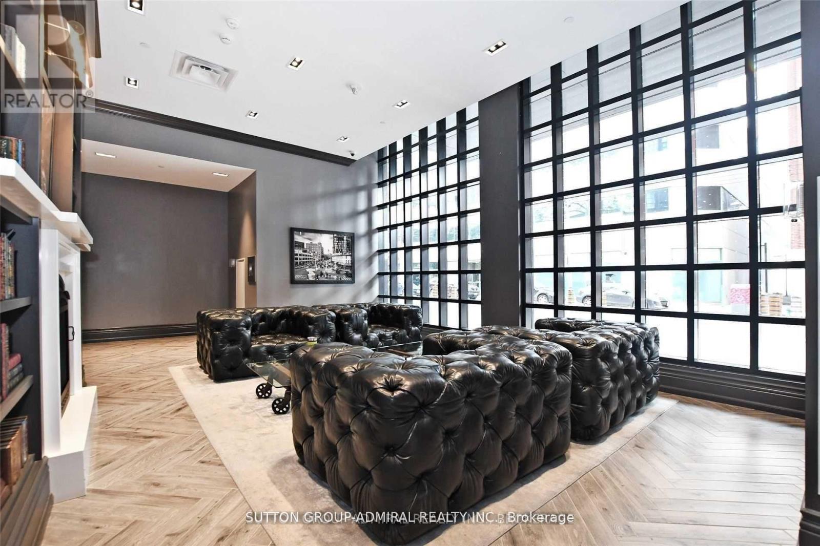 1010 - 608 Richmond Street, Toronto, Ontario  M5V 1Y9 - Photo 3 - C12782612