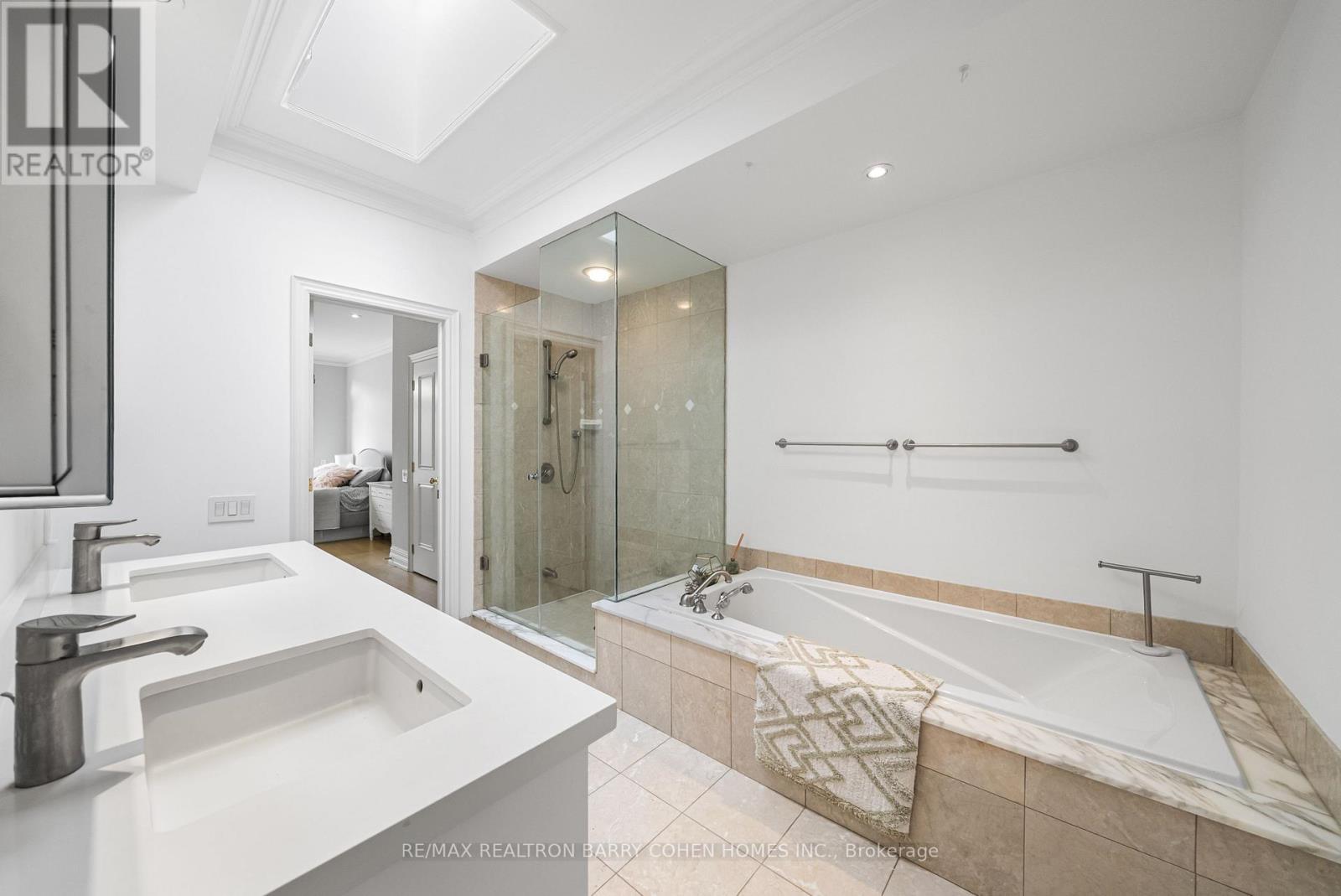121 Davenport Road, Toronto, Ontario  M5R 1H8 - Photo 20 - C12782654