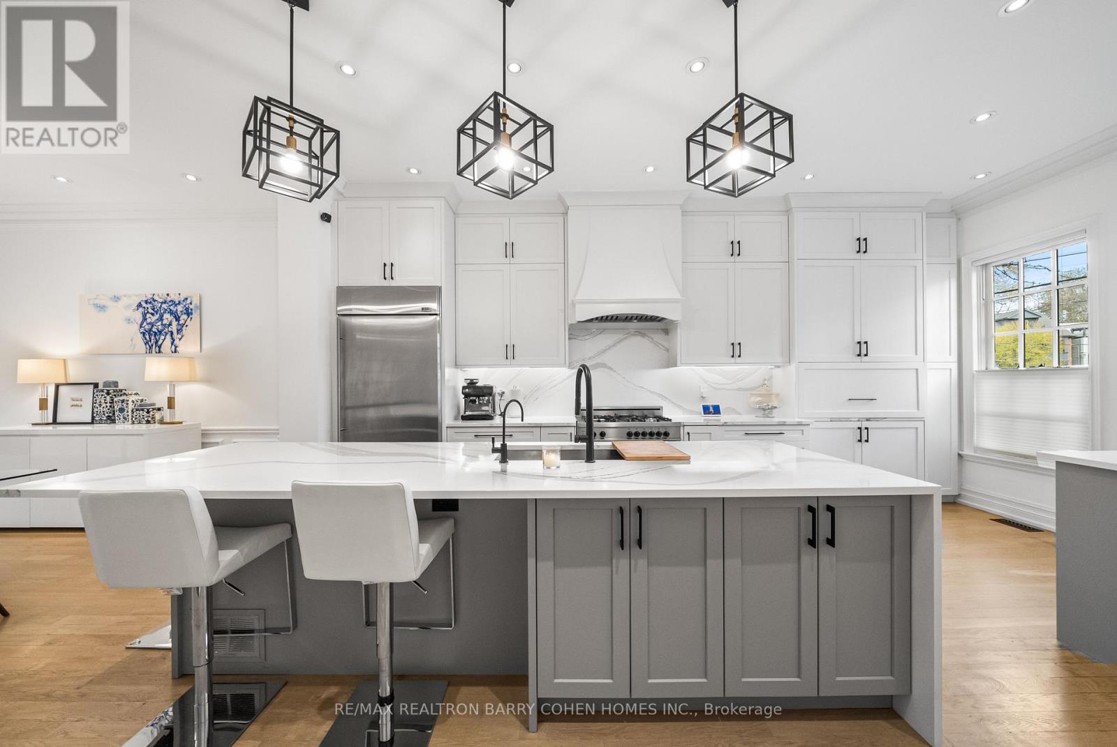 121 Davenport Road, Toronto, Ontario  M5R 1H8 - Photo 5 - C12782654