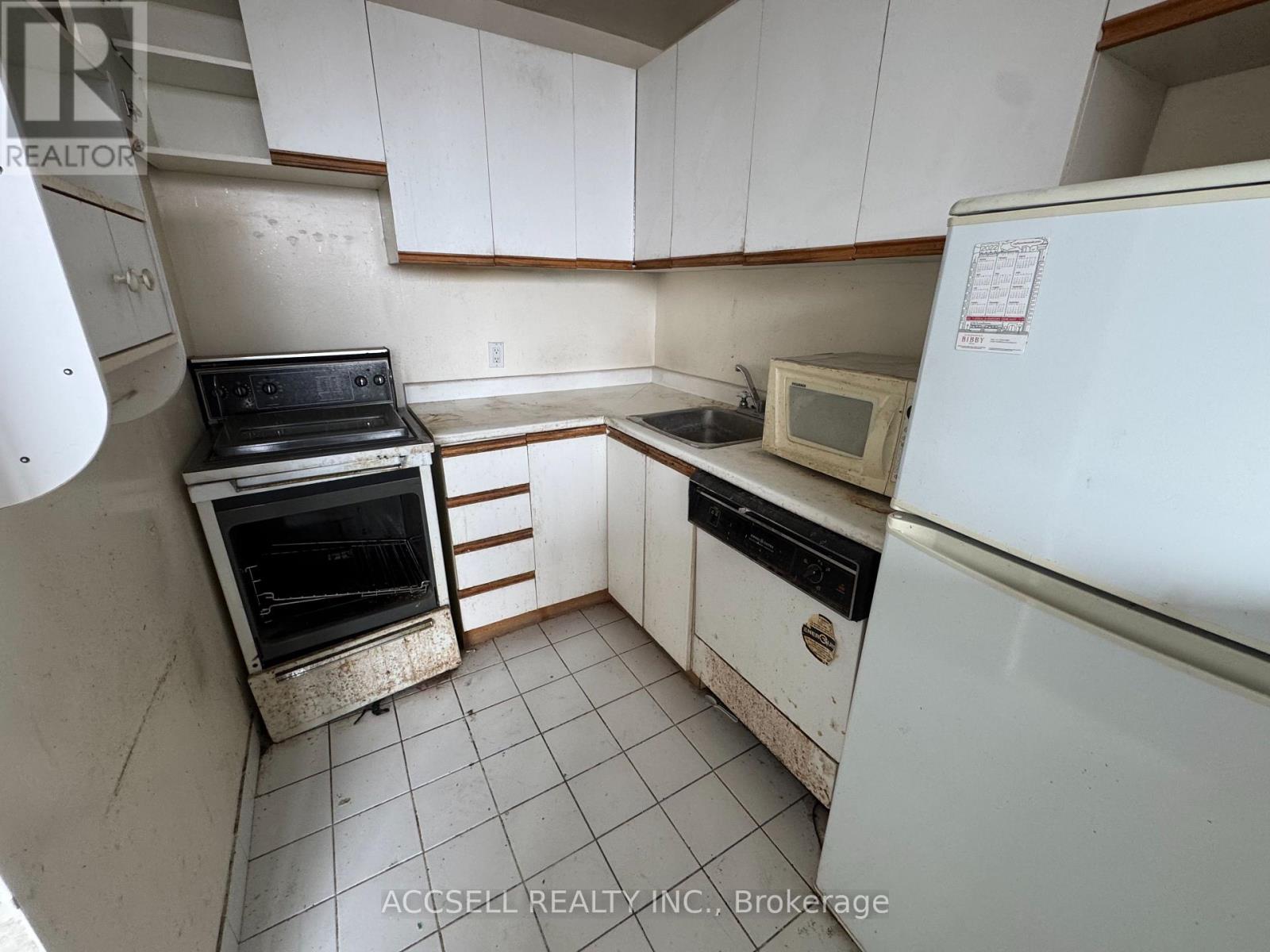 1104 - 914 Yonge Street, Toronto, Ontario  M4W 3C8 - Photo 6 - C12782680