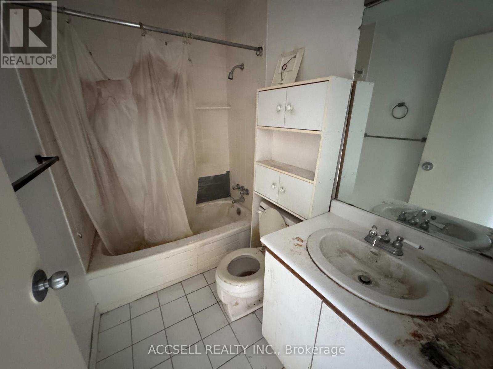 1104 - 914 Yonge Street, Toronto, Ontario  M4W 3C8 - Photo 8 - C12782680