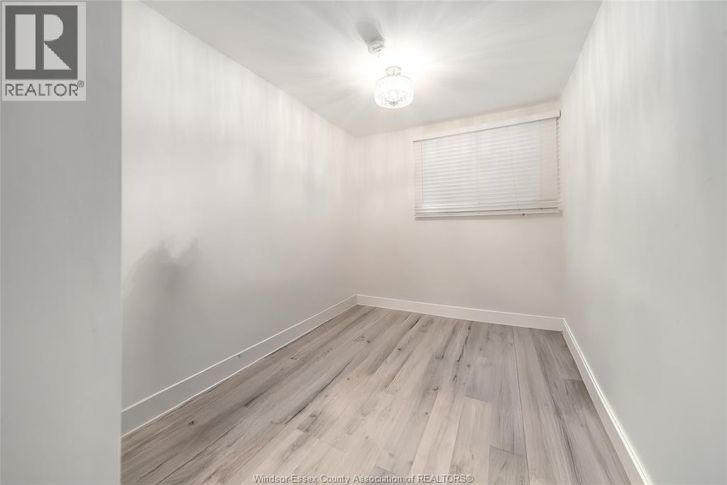 427 Bridge Avenue, Windsor, Ontario  N9B 2M3 - Photo 16 - 26003119