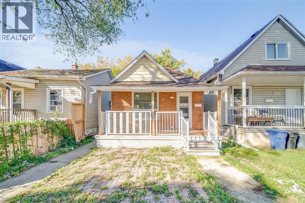 427 Bridge Avenue, Windsor, Ontario  N9B 2M3 - Photo 2 - 26003119