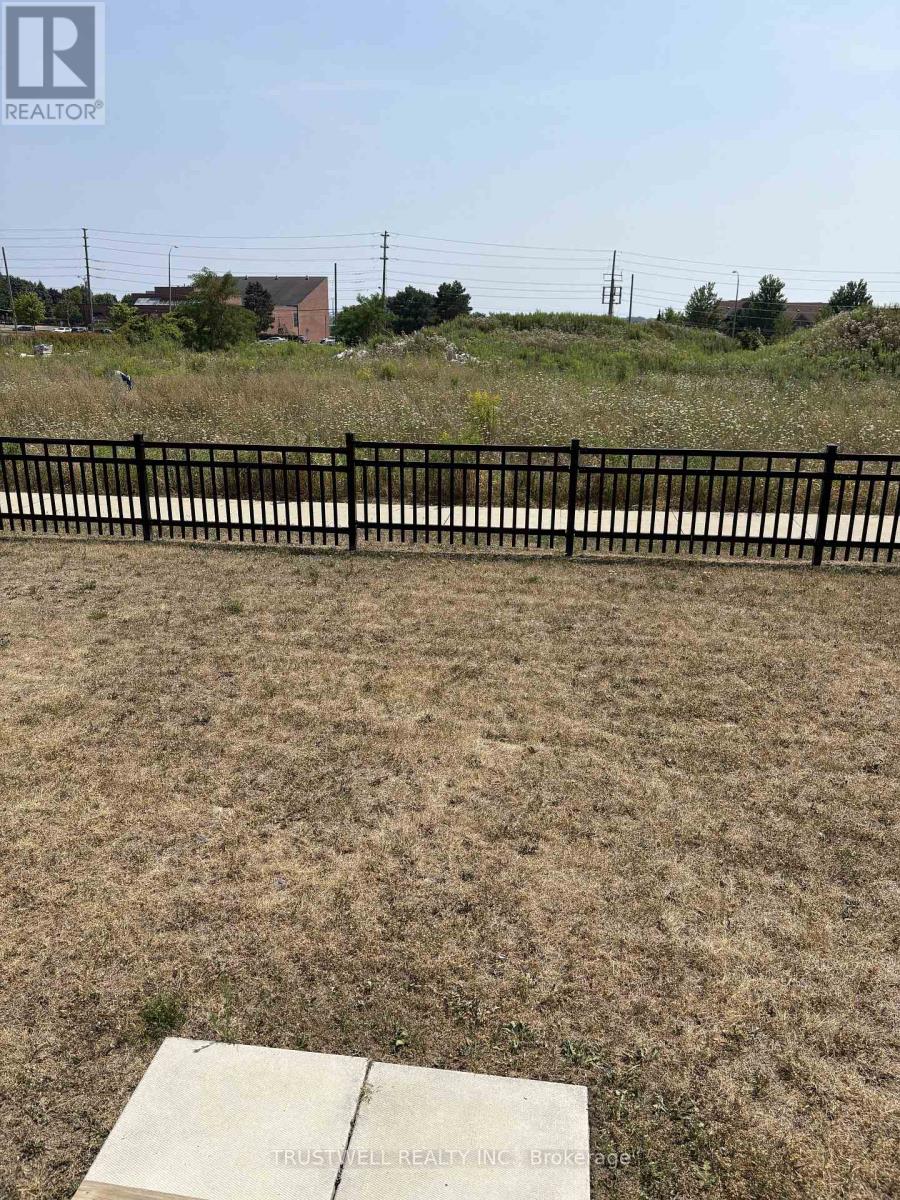 95 Donald Fleming Way, Whitby, Ontario  L1R 0N8 - Photo 25 - E12782486