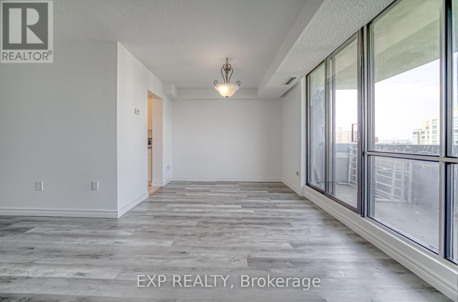 1009 - 10 Stonehill Court, Toronto, Ontario  M1W 2X8 - Photo 6 - E12782522