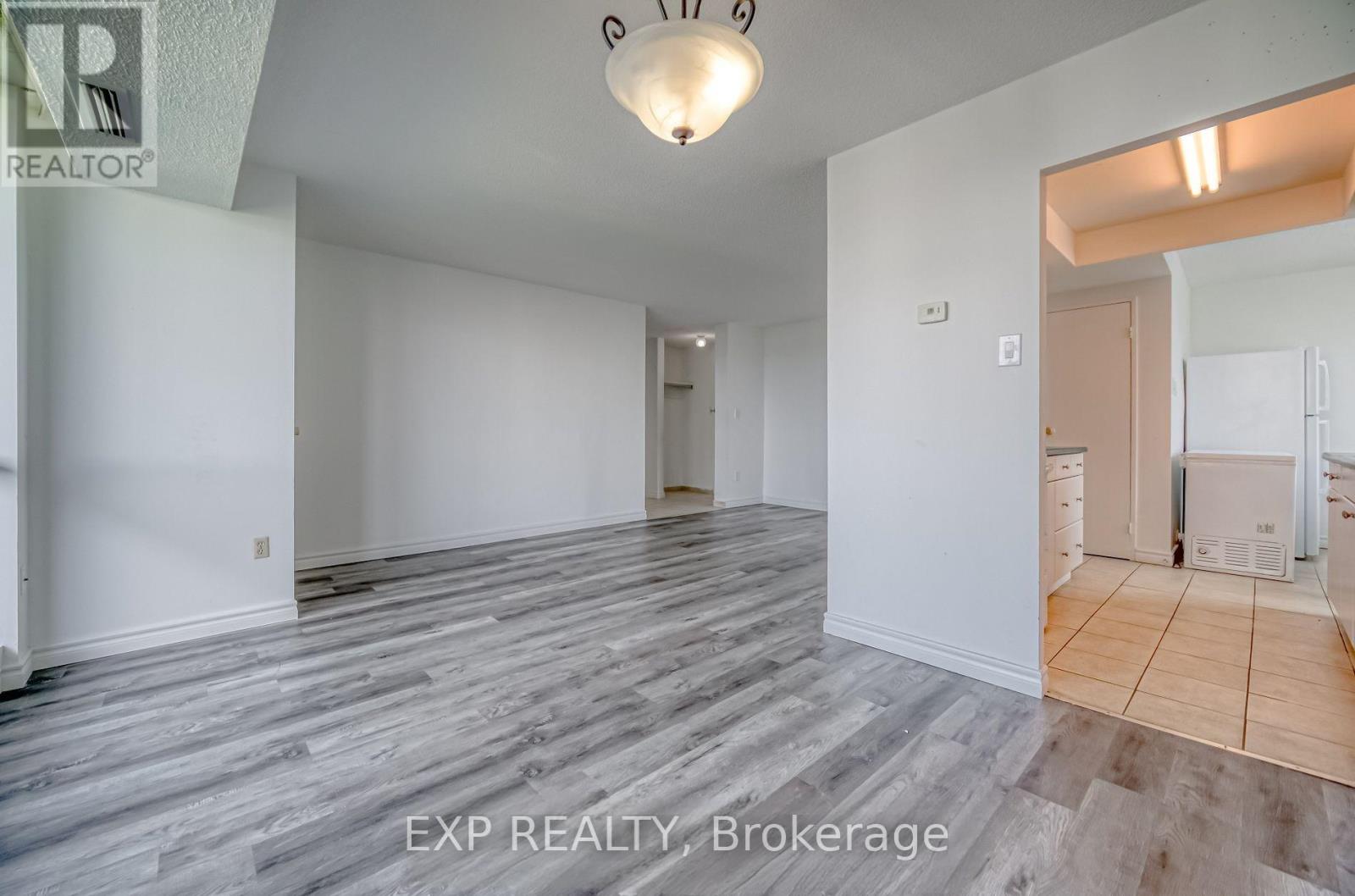 1009 - 10 Stonehill Court, Toronto, Ontario  M1W 2X8 - Photo 7 - E12782522