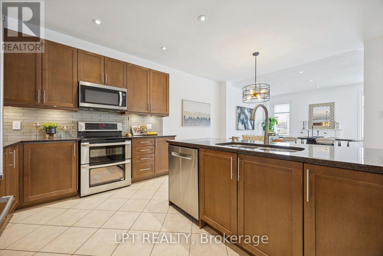 61 Minerva Avenue, Toronto, Ontario  M1M 0C2 - Photo 10 - E12782566