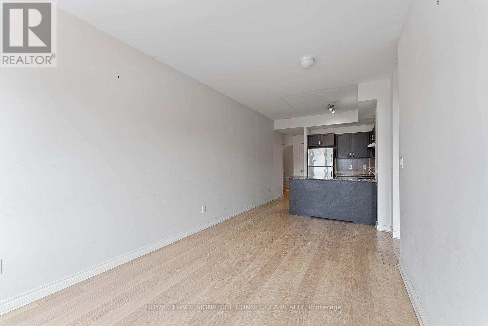 207 - 3865 Lake Shore Boulevard W, Toronto, Ontario  M8W 1R4 - Photo 11 - W12646728