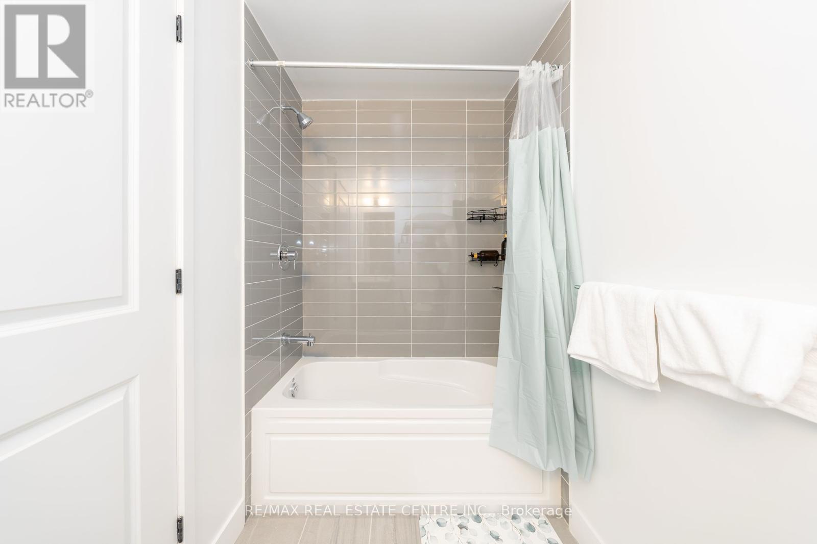 313 - 2343 Khalsa Gate, Oakville, Ontario  L6M 4J2 - Photo 18 - W12732086