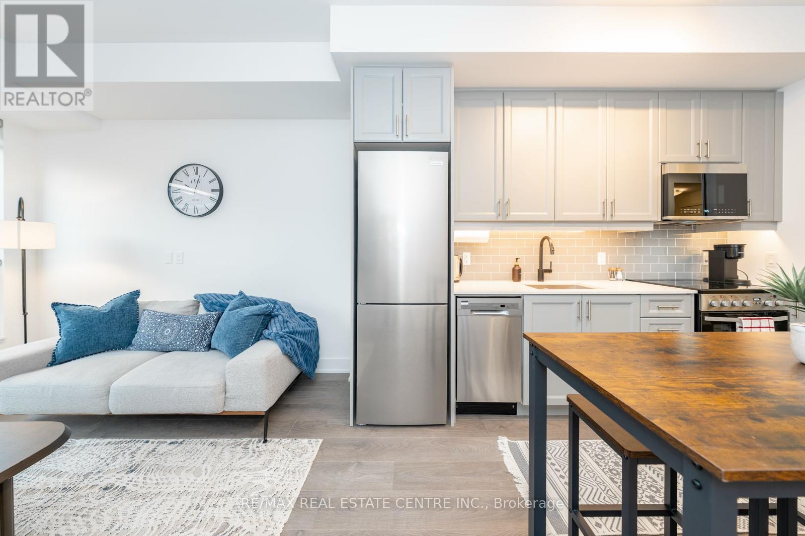 313 - 2343 Khalsa Gate, Oakville, Ontario  L6M 4J2 - Photo 5 - W12732086